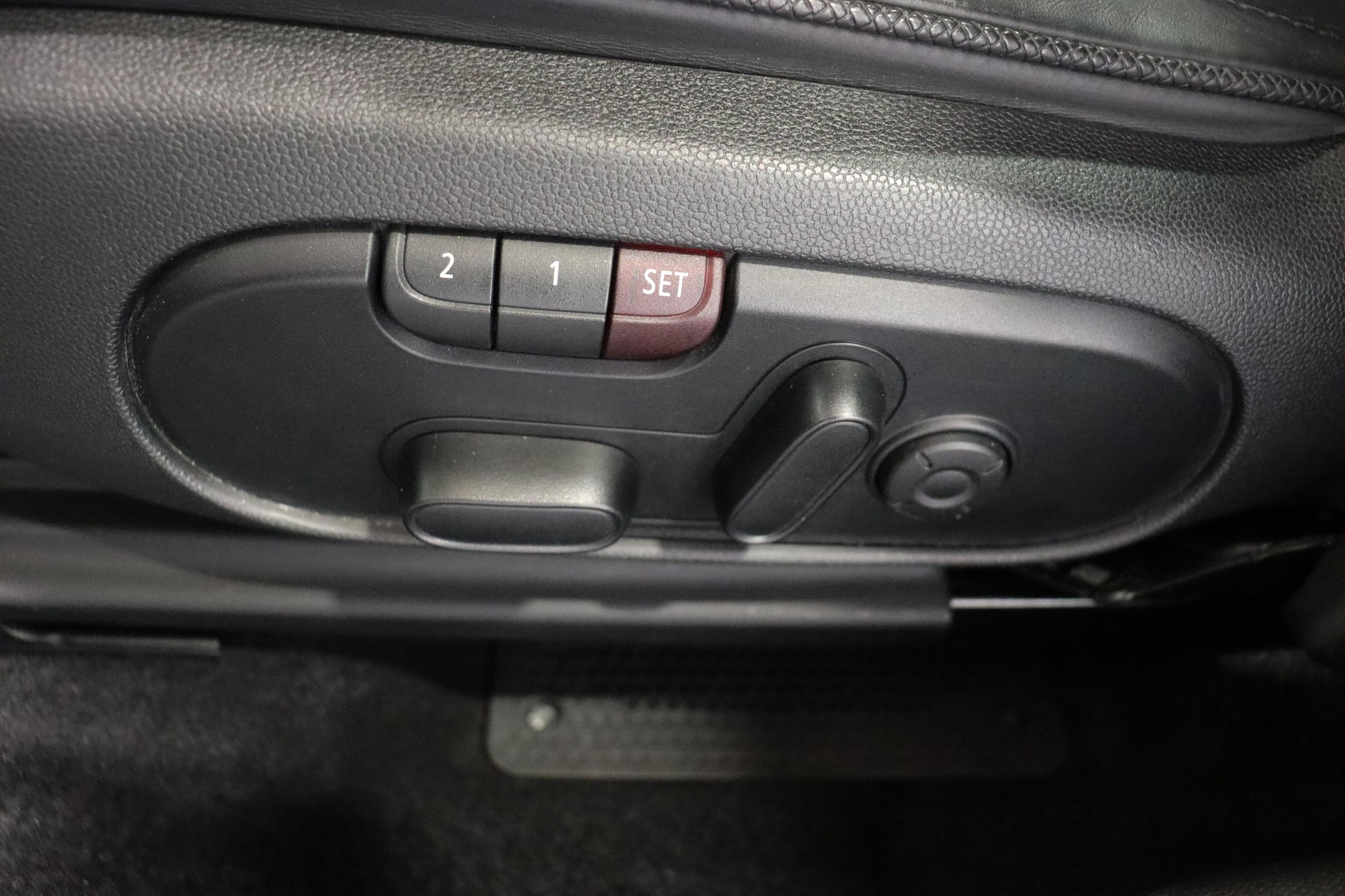 MINI Countryman F60 2.0i Cooper S SAG ALL4-image-19
