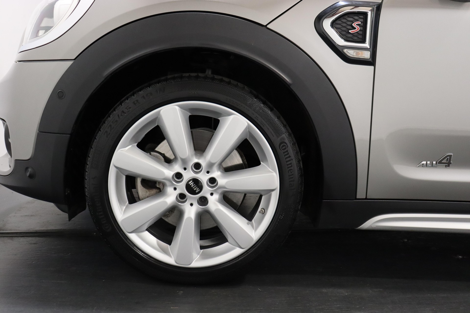 MINI Countryman F60 2.0i Cooper S SAG ALL4-image-5