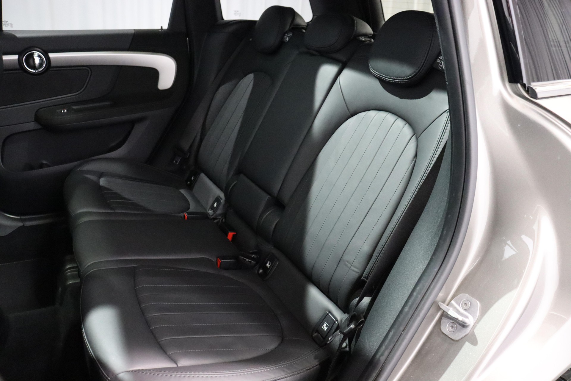 MINI Countryman F60 2.0i Cooper S SAG ALL4-image-7