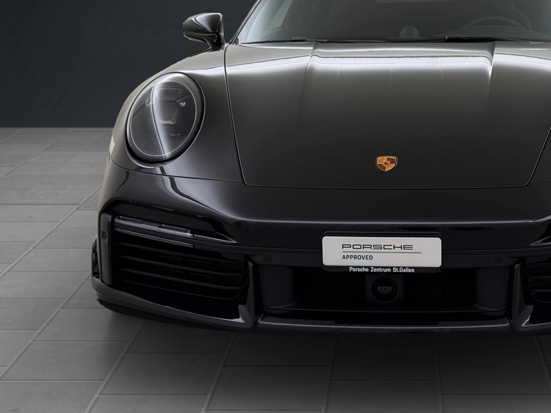 PORSCHE 911 Turbo S-image-8