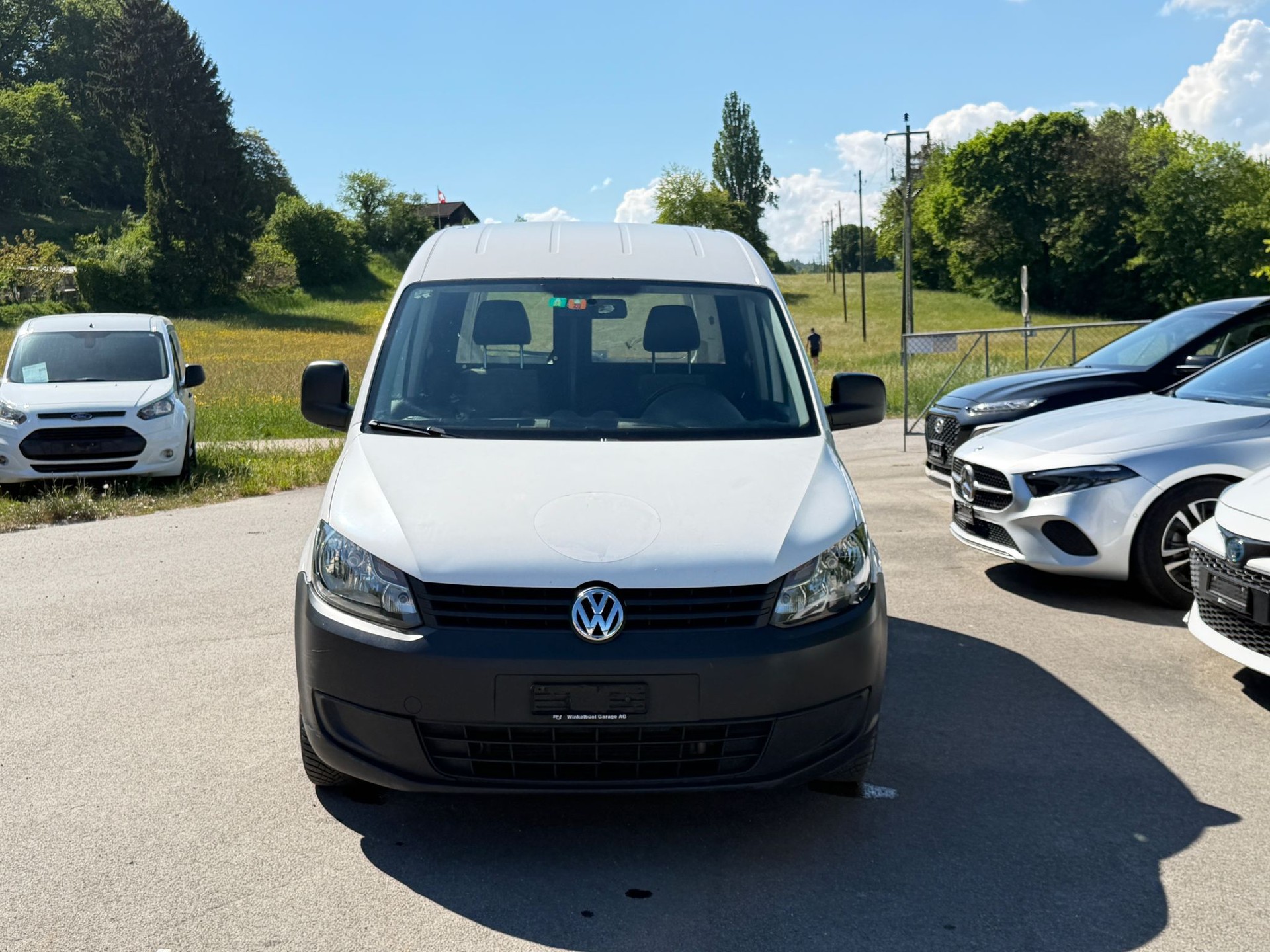 VW Caddy 2.0 TDI 4Motion-image-1