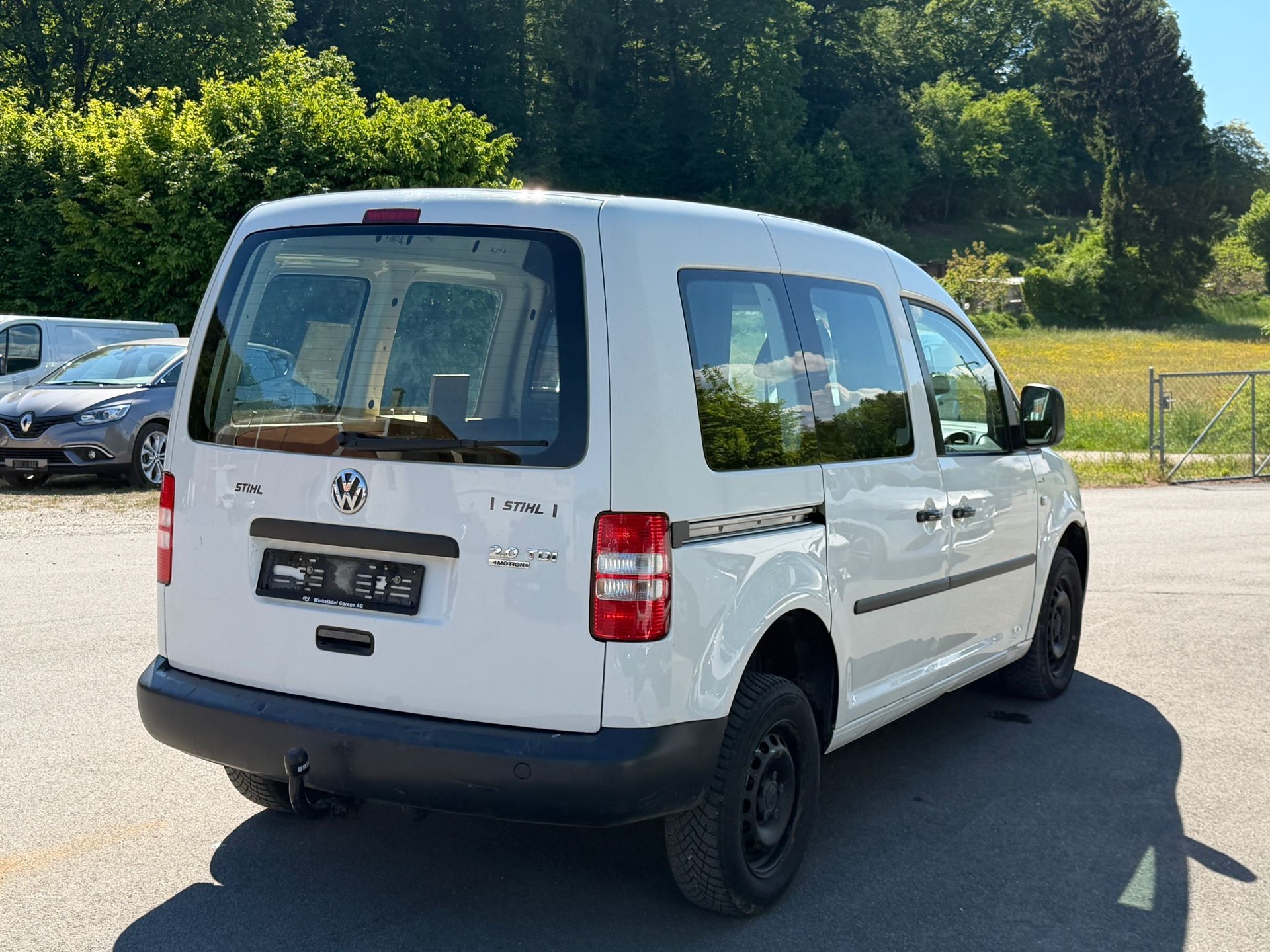 VW Caddy 2.0 TDI 4Motion-image-6