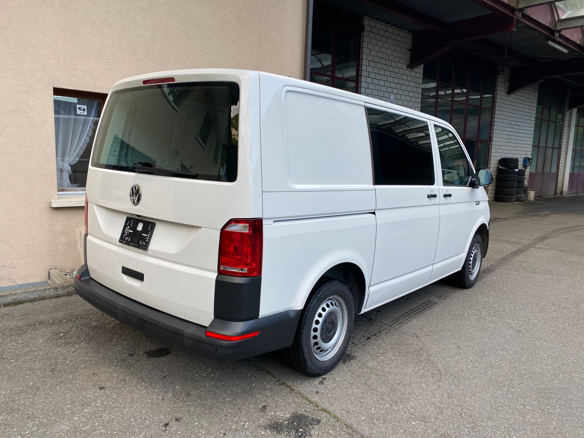 VW T6 2.0 TDI 4Motion DSG-image-6