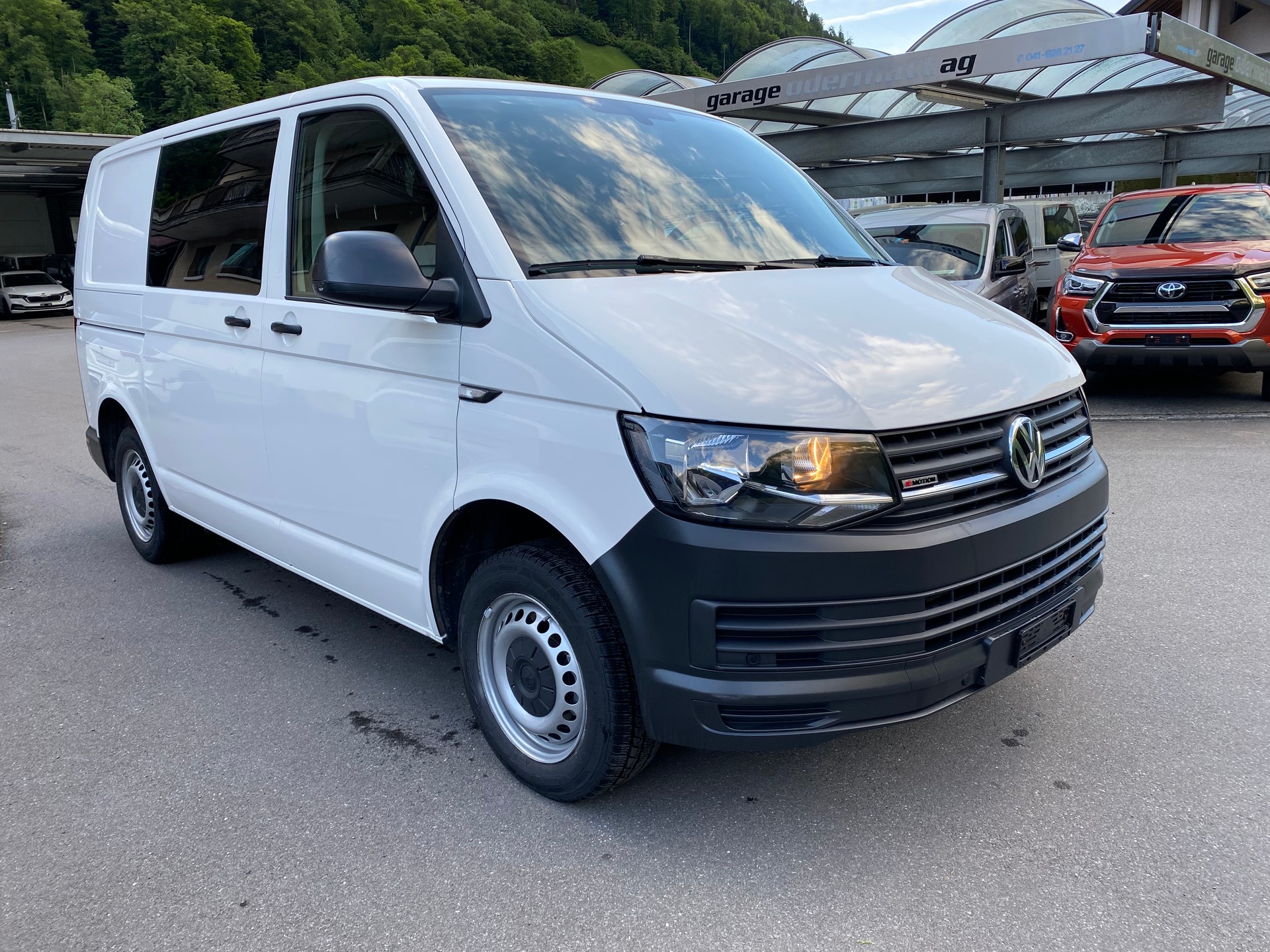 VW T6 2.0 TDI 4Motion DSG-image-10