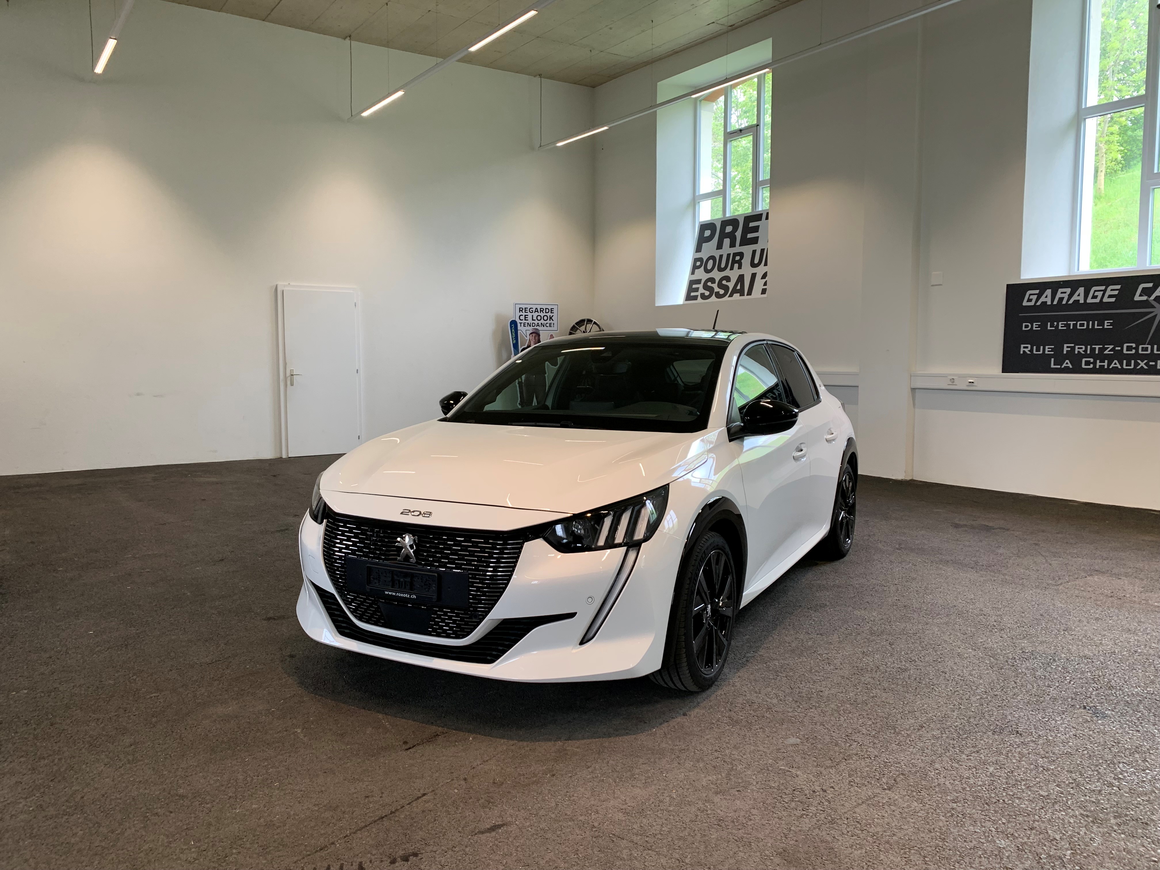 Car photo