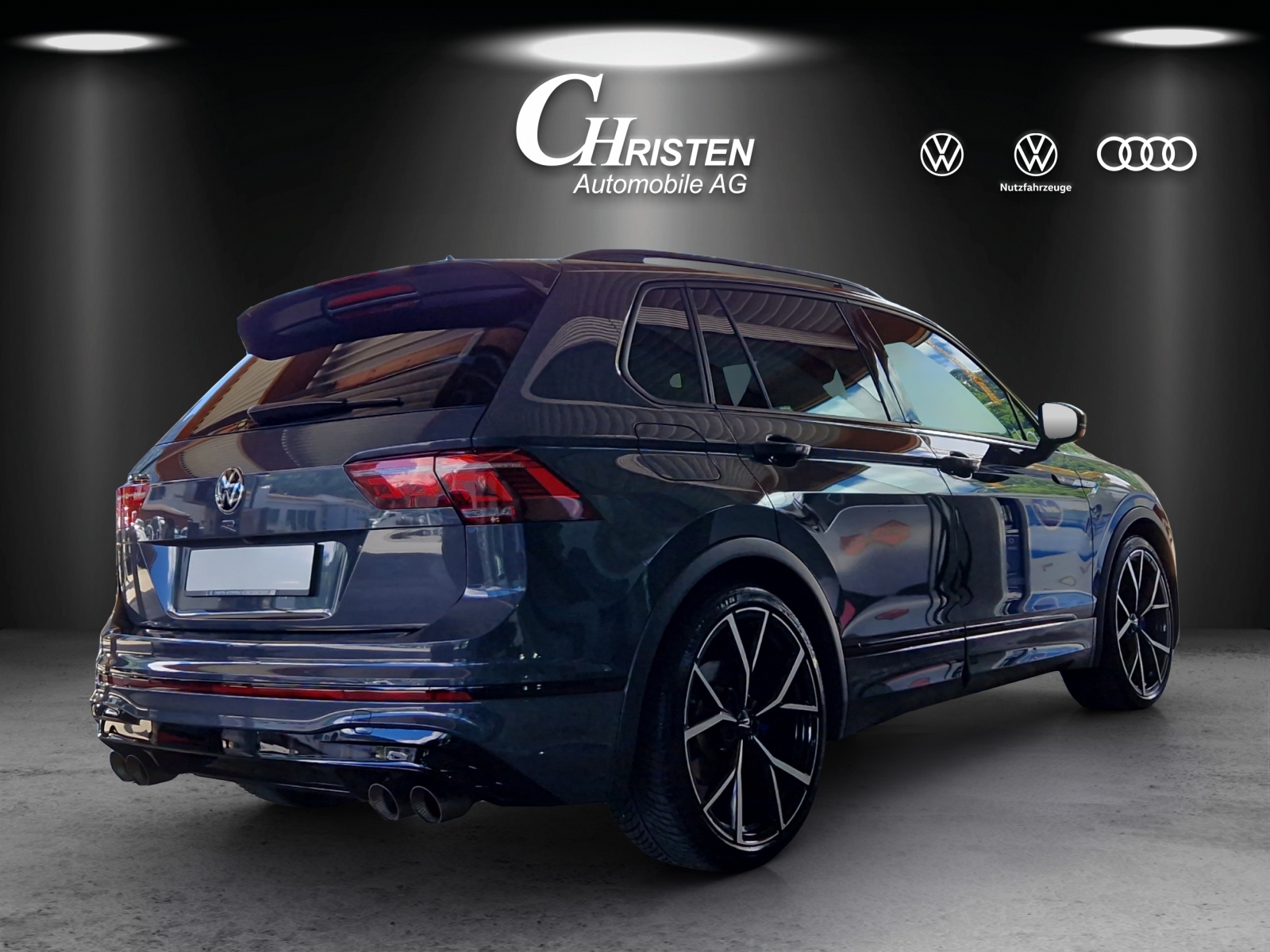 VW Tiguan 2.0TSI R 4Motion DSG-image-5