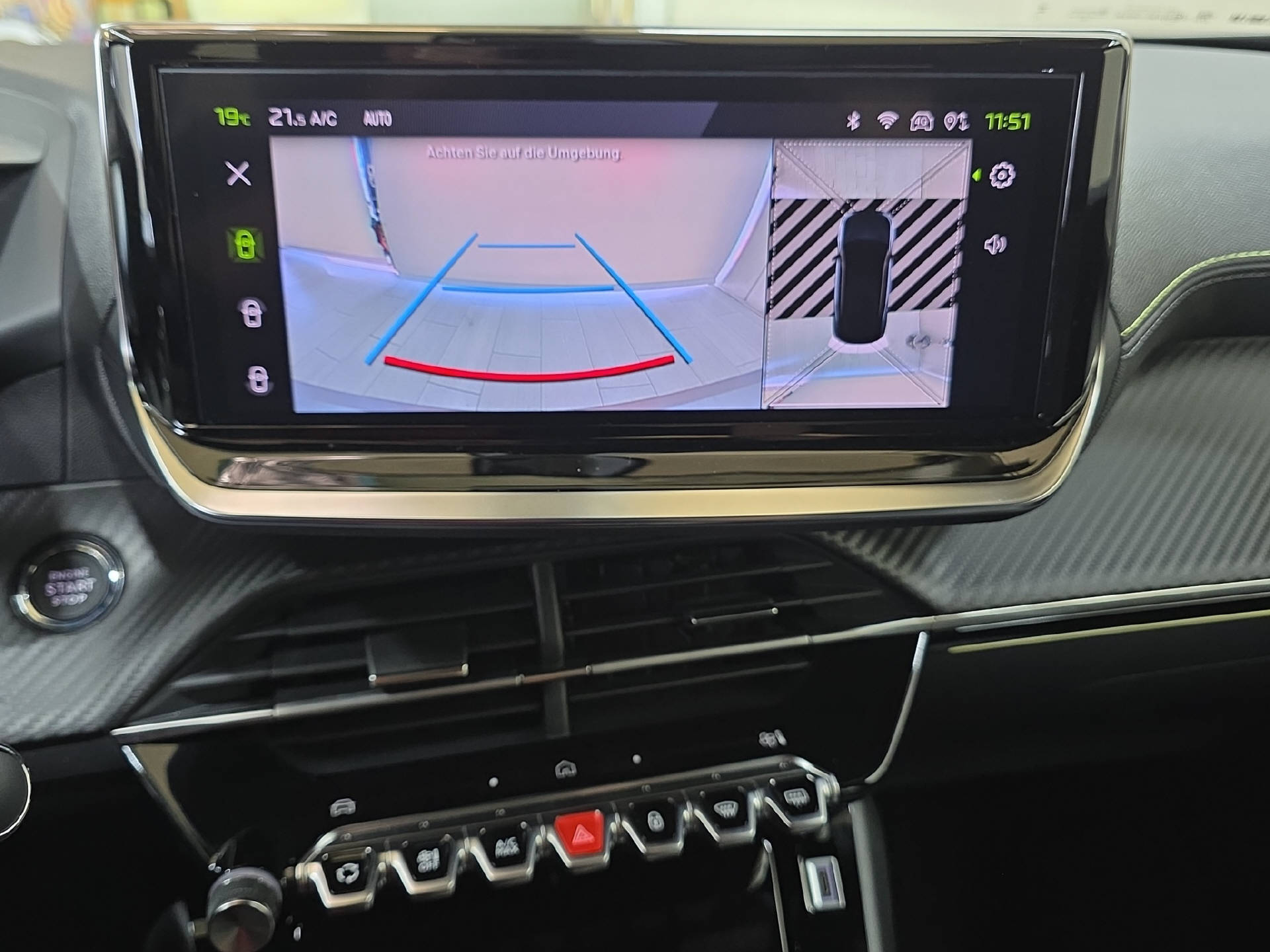 PEUGEOT 2008 1.2 PureTech 130 GT-image-14