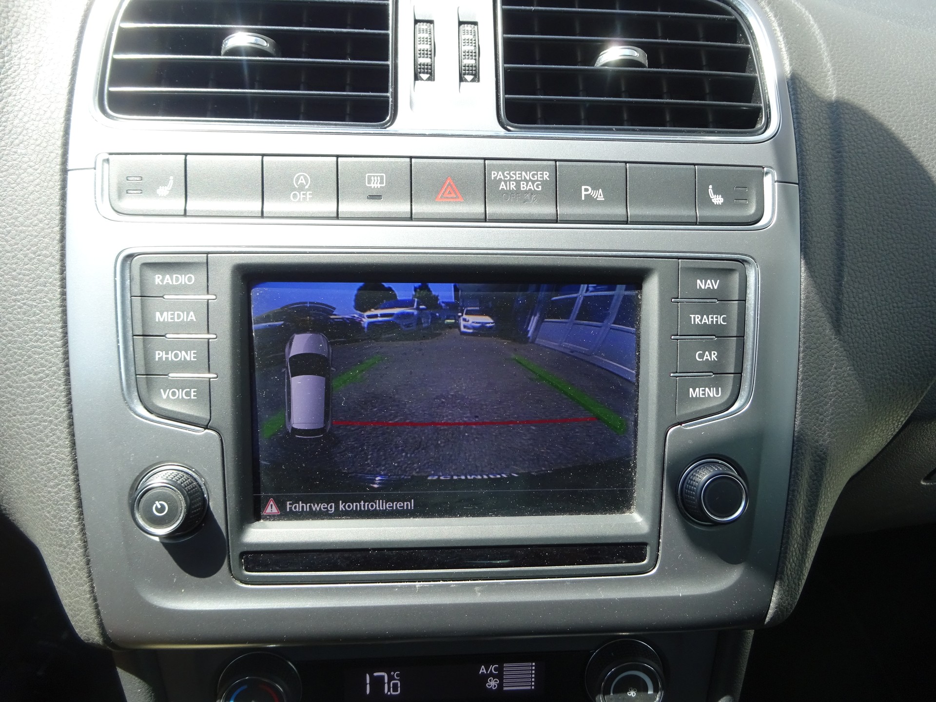 VW Polo 1.2 TSI BMT Allstar DSG-image-9