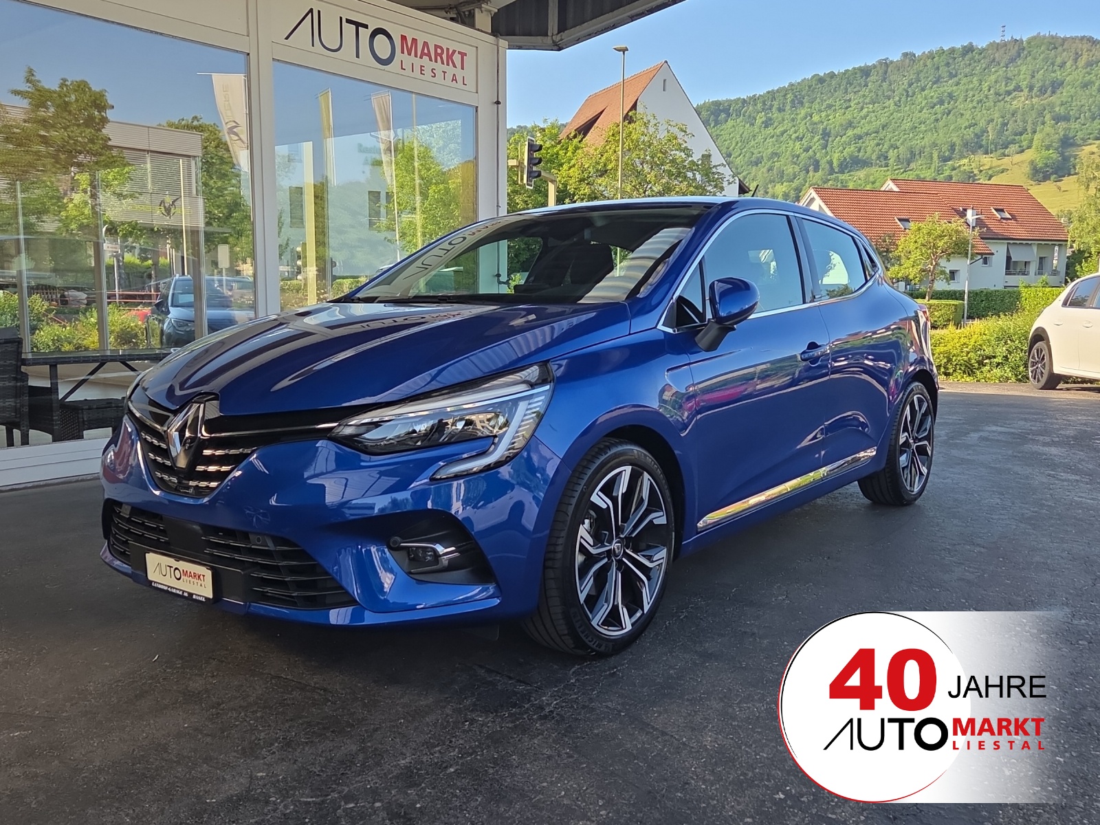 RENAULT Clio 1.6 E-Tech Intens-image-0