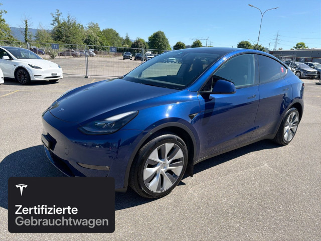 TESLA Model Y Long Range AWD-image-1