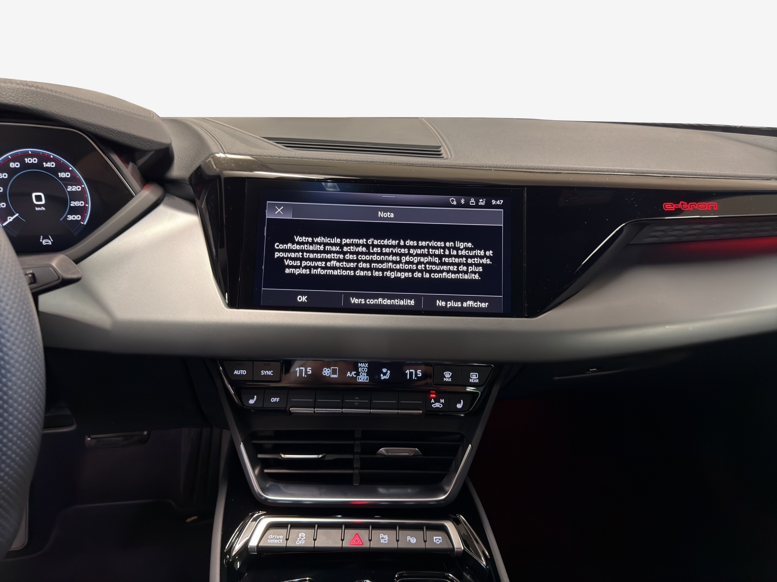 AUDI e-tron GT quattro-image-10