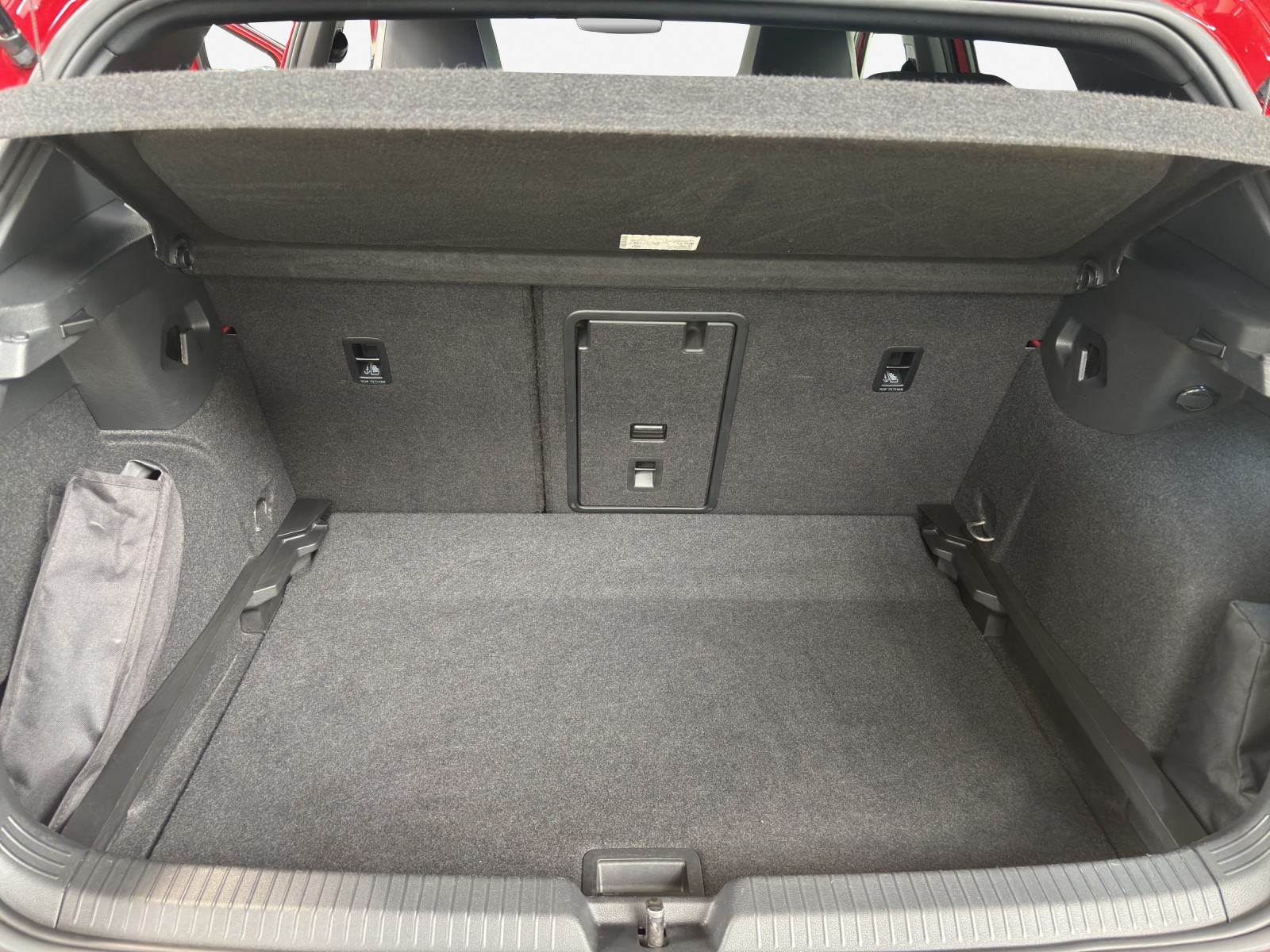 VW Golf 2.0 TSI R-Line DSG 4 Motion-image-12