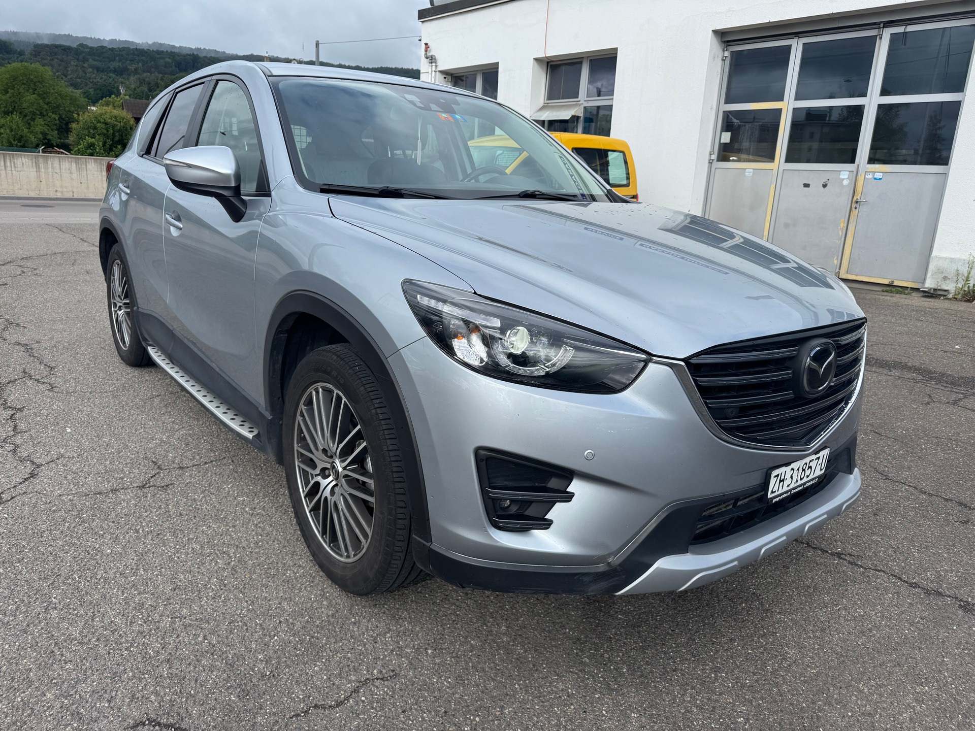 MAZDA CX-5 2.2 D HP Revolution AWD Automatic-image-2