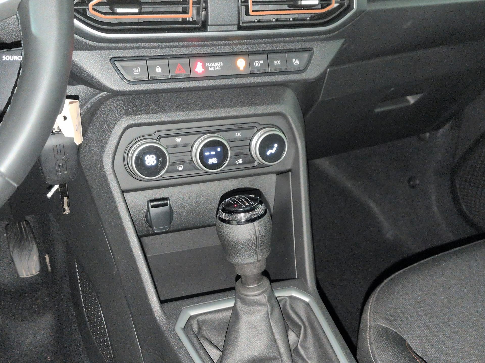 DACIA Sandero Stepway TCe 110 Expression-image-11