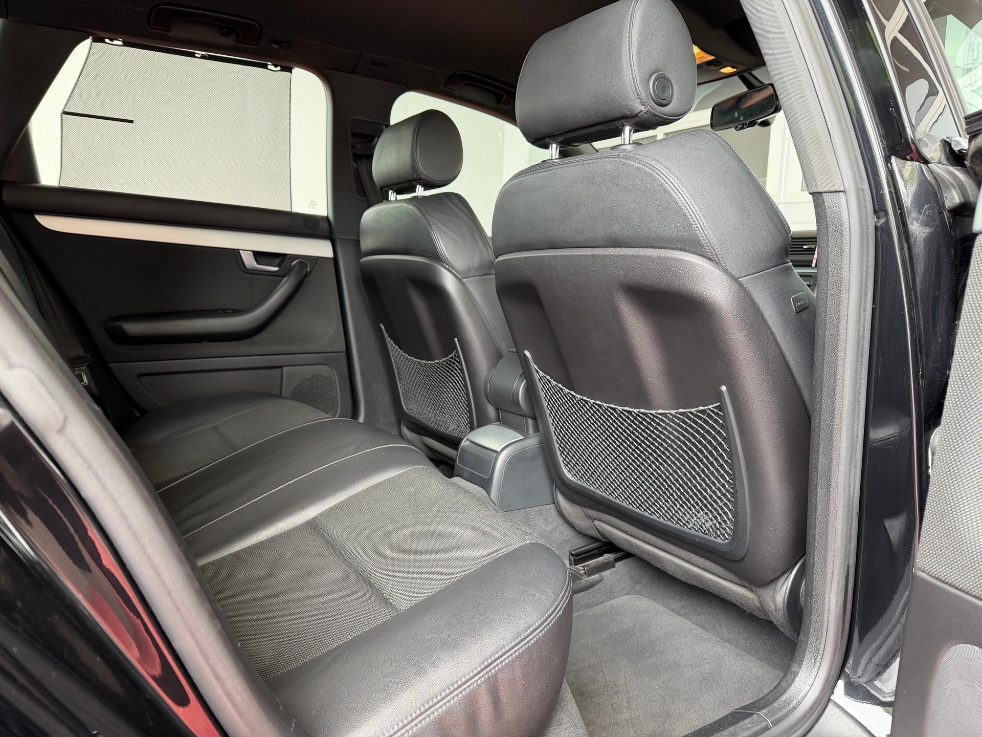 AUDI A4 Avant 3.0 V6 TDI quattro-image-11