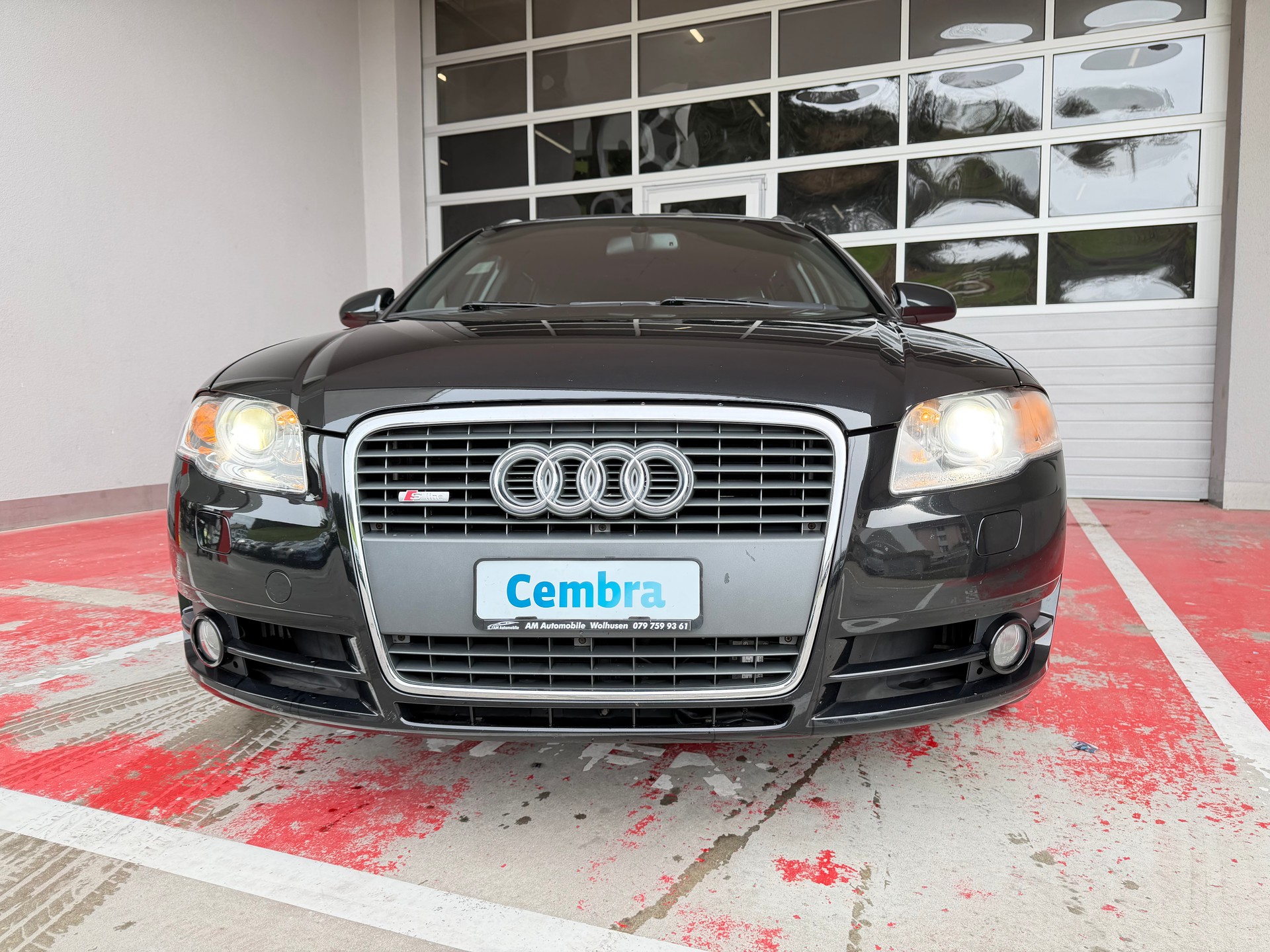 AUDI A4 Avant 3.0 V6 TDI quattro-image-7