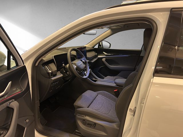 SKODA Kodiaq 2.0 TDI Dynamic 4x4-image-5