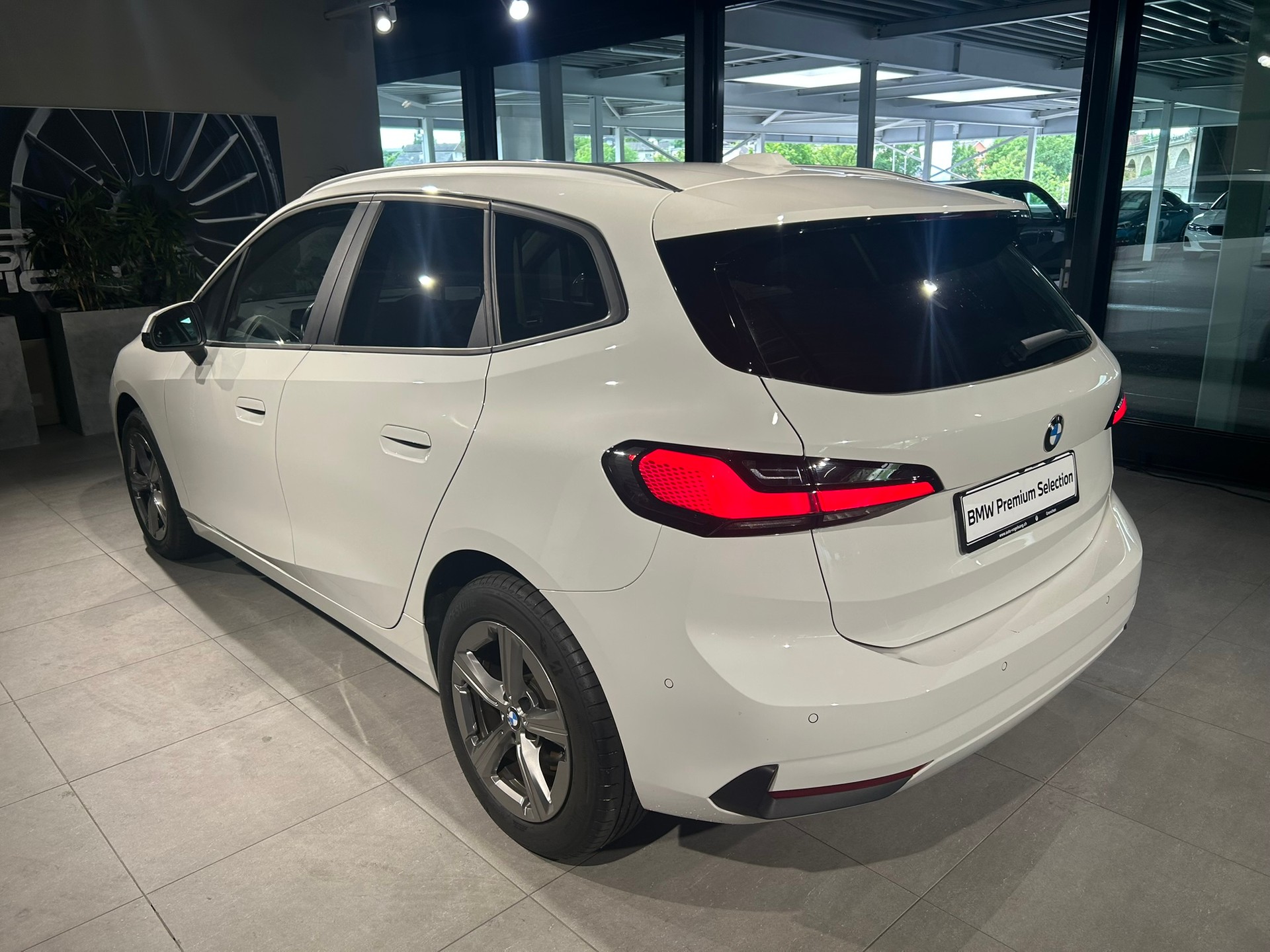 BMW 223d Active Tourer xDrive DKG-image-14