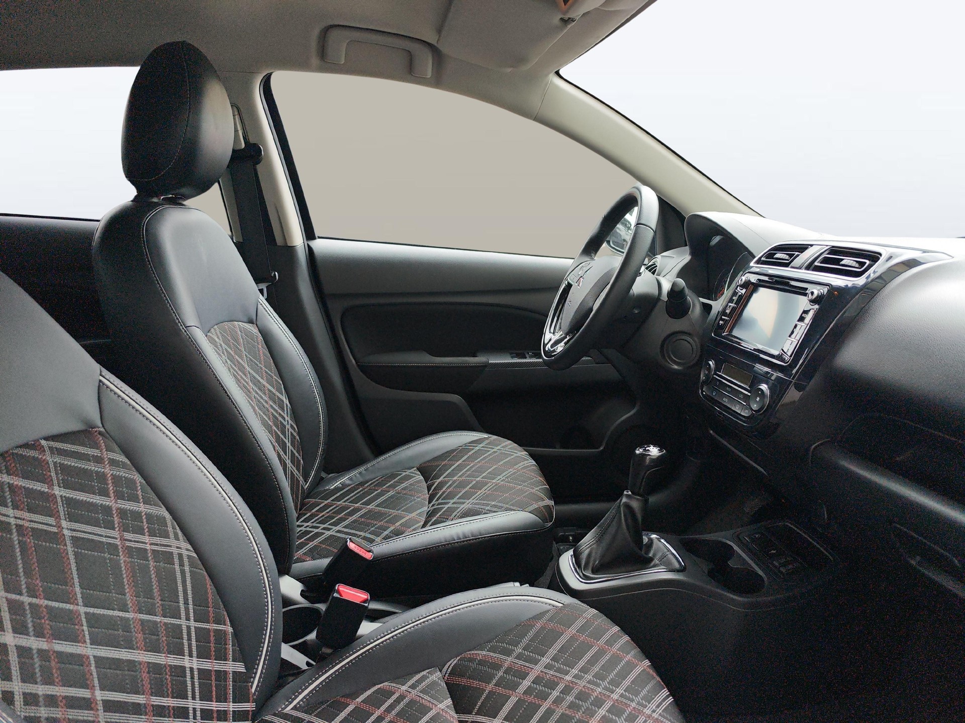 MITSUBISHI Space Star 1.2 MIVEC Style-image-6