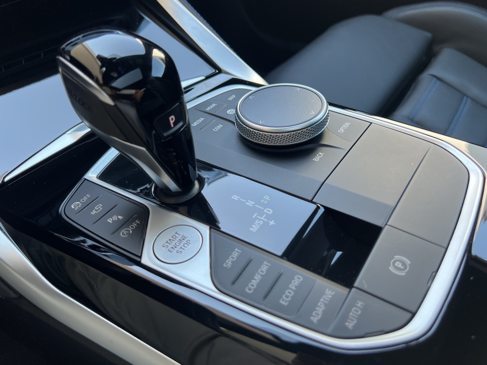 BMW M240i xDrive-image-13