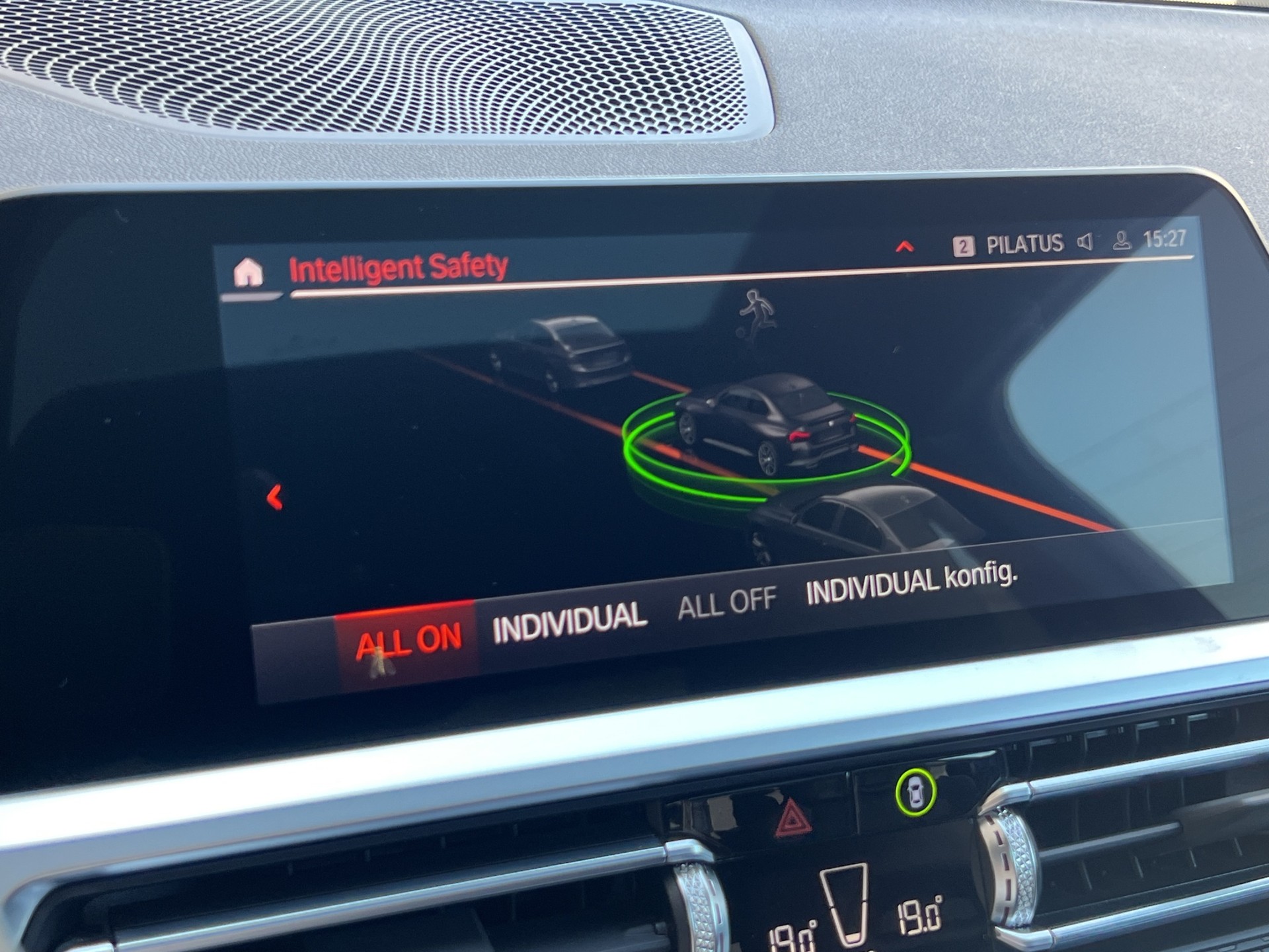 BMW M240i xDrive-image-16