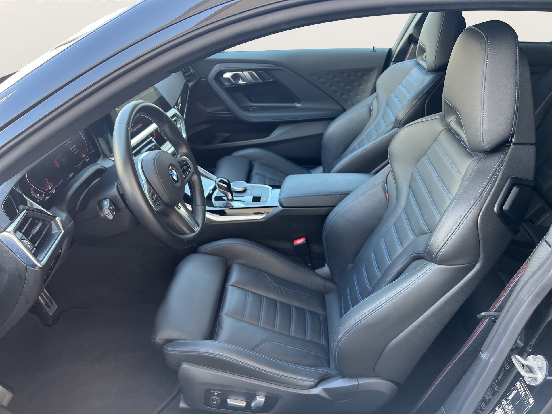 BMW M240i xDrive-image-9