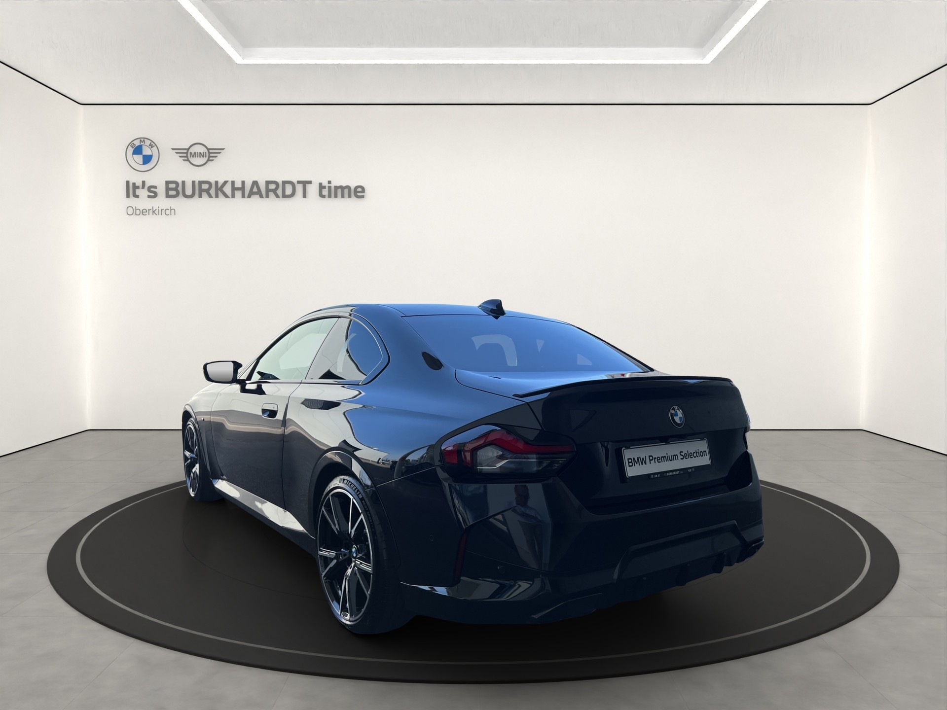 BMW M240i xDrive-image-2
