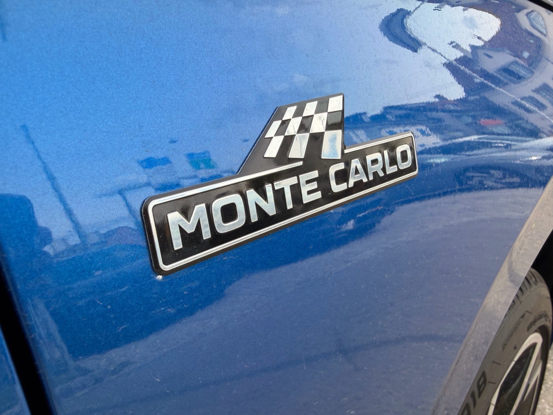 SKODA Kamiq Monte Carlo *** 5 JAHRE SKODA WERKSGARANTIE ***-image-28