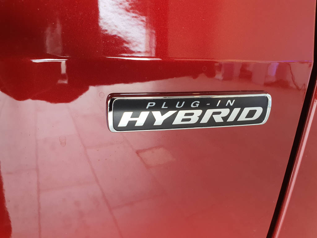FORD TOURNEO Connect 1.5 EcoBoost 150 Active PHEV-image-17