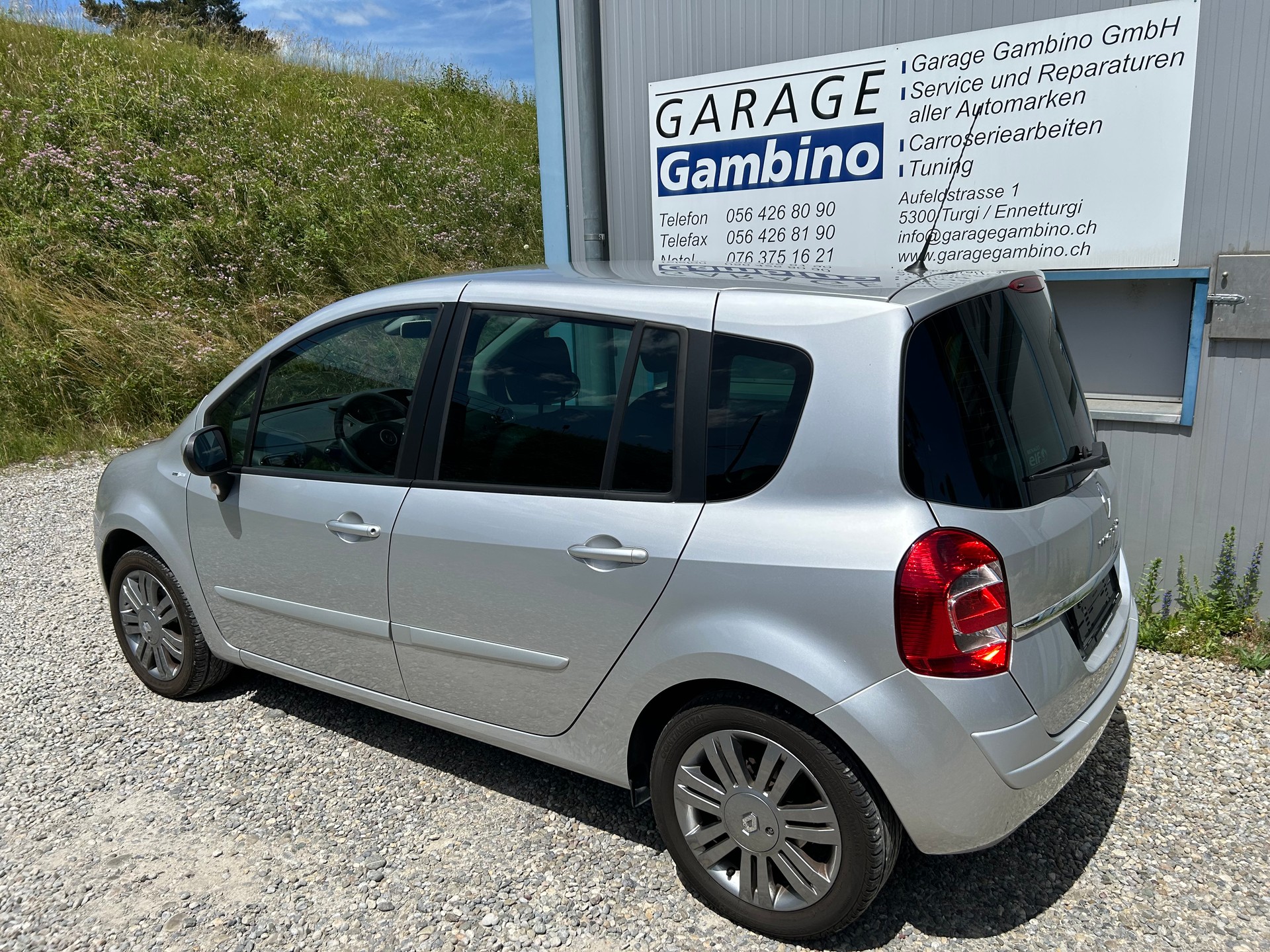 RENAULT Modus 1.6 16V Night&Day Automatic-image-3
