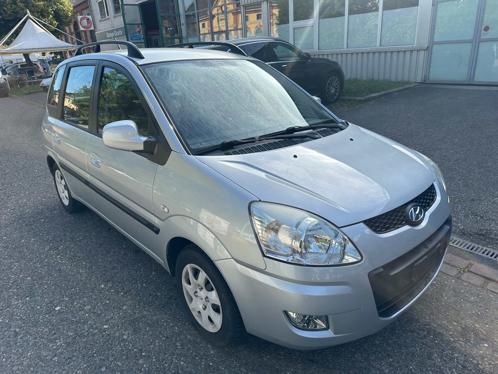 HYUNDAI Matrix 1.6i 16V Style Automatic-image-2