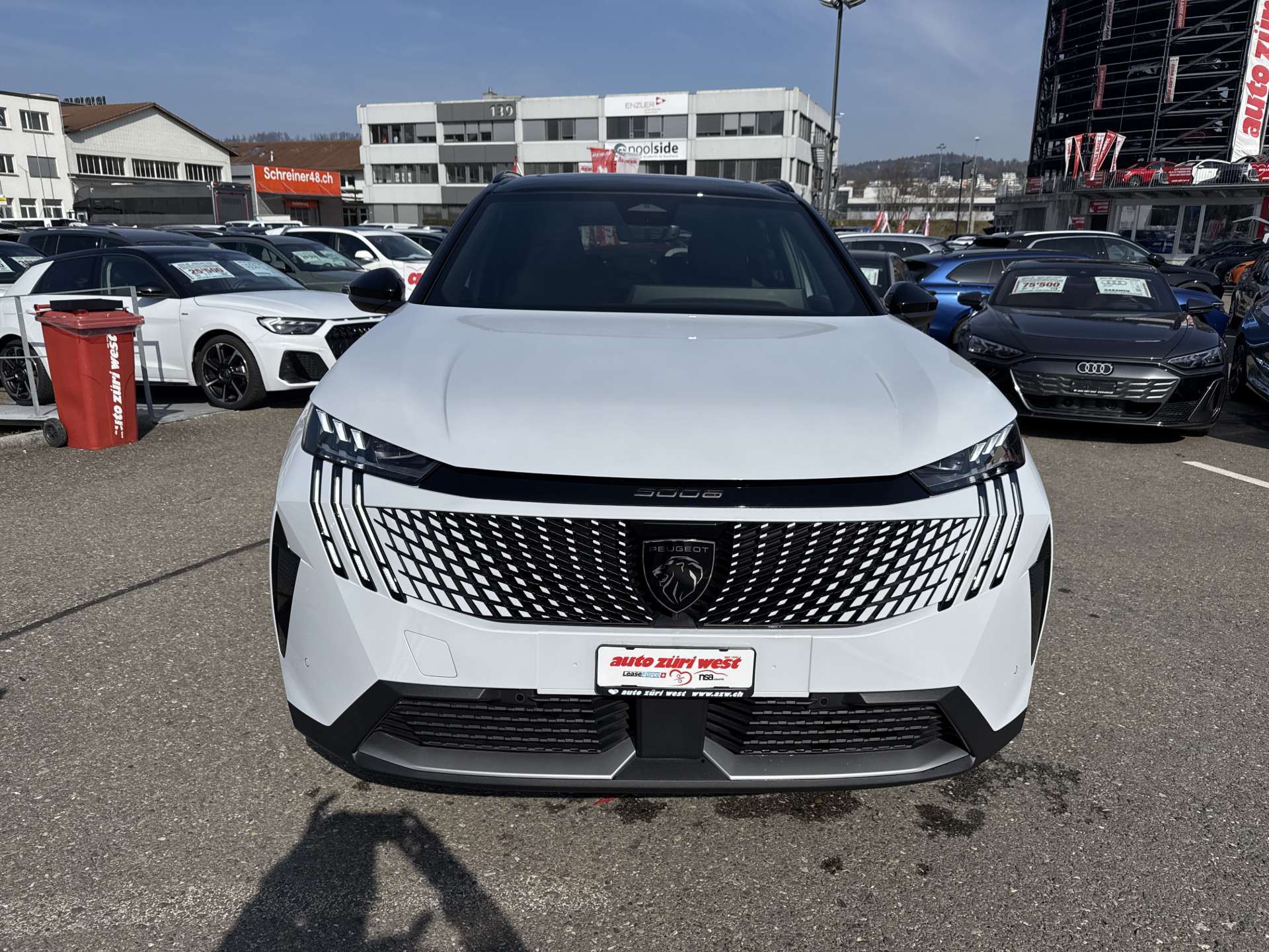 PEUGEOT 5008 145 Hybrid GT 7-Plätzer e-DCS-Automat-image-13