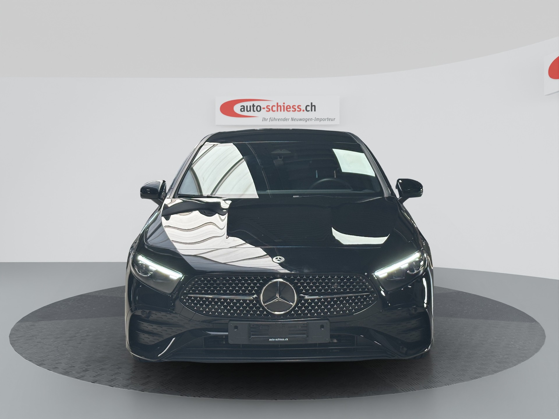 MERCEDES-BENZ A 200 7G-DCT AMG Line Night-image-1