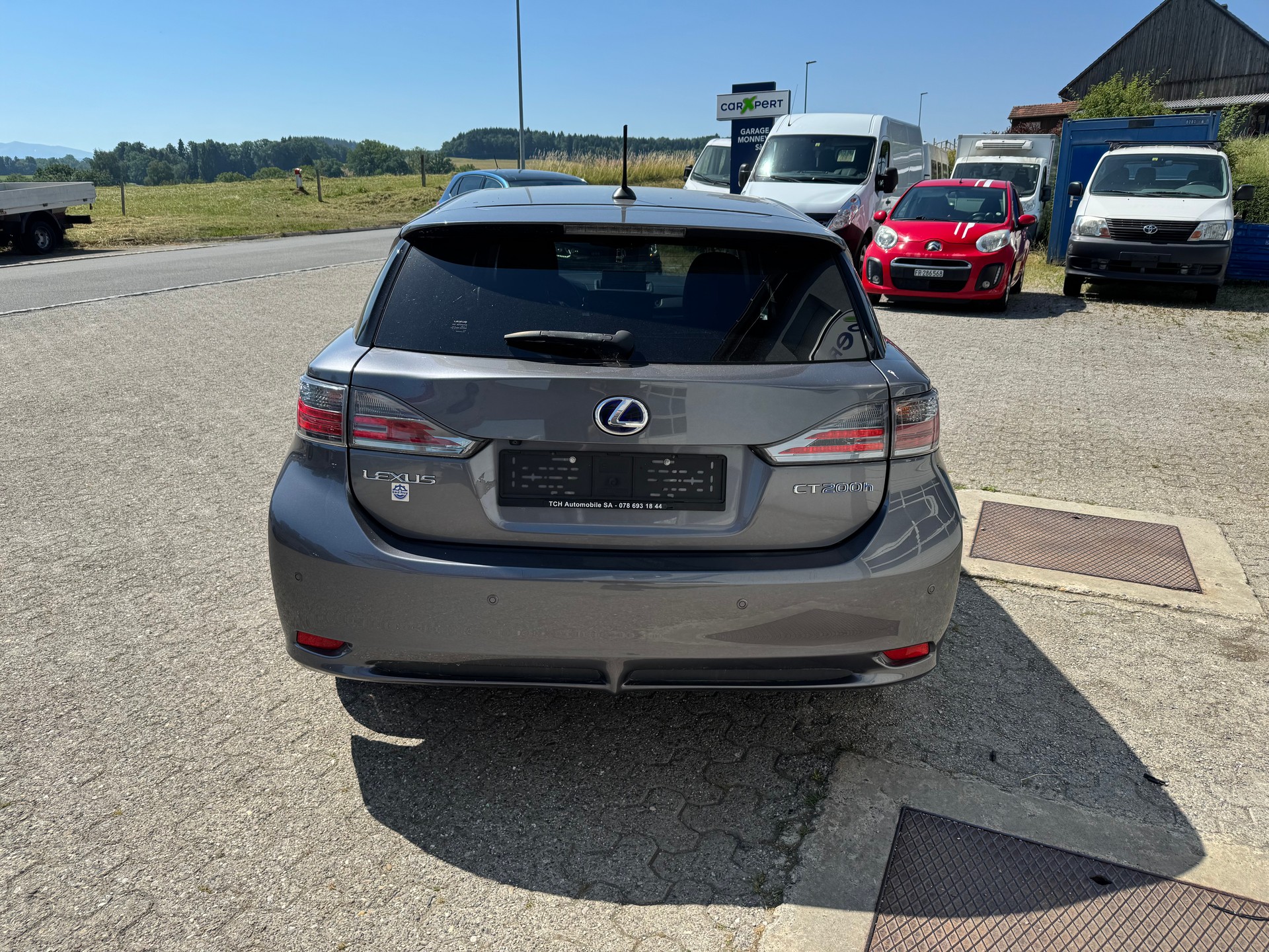 LEXUS CT 200h 1.8 comfort CVT-image-2