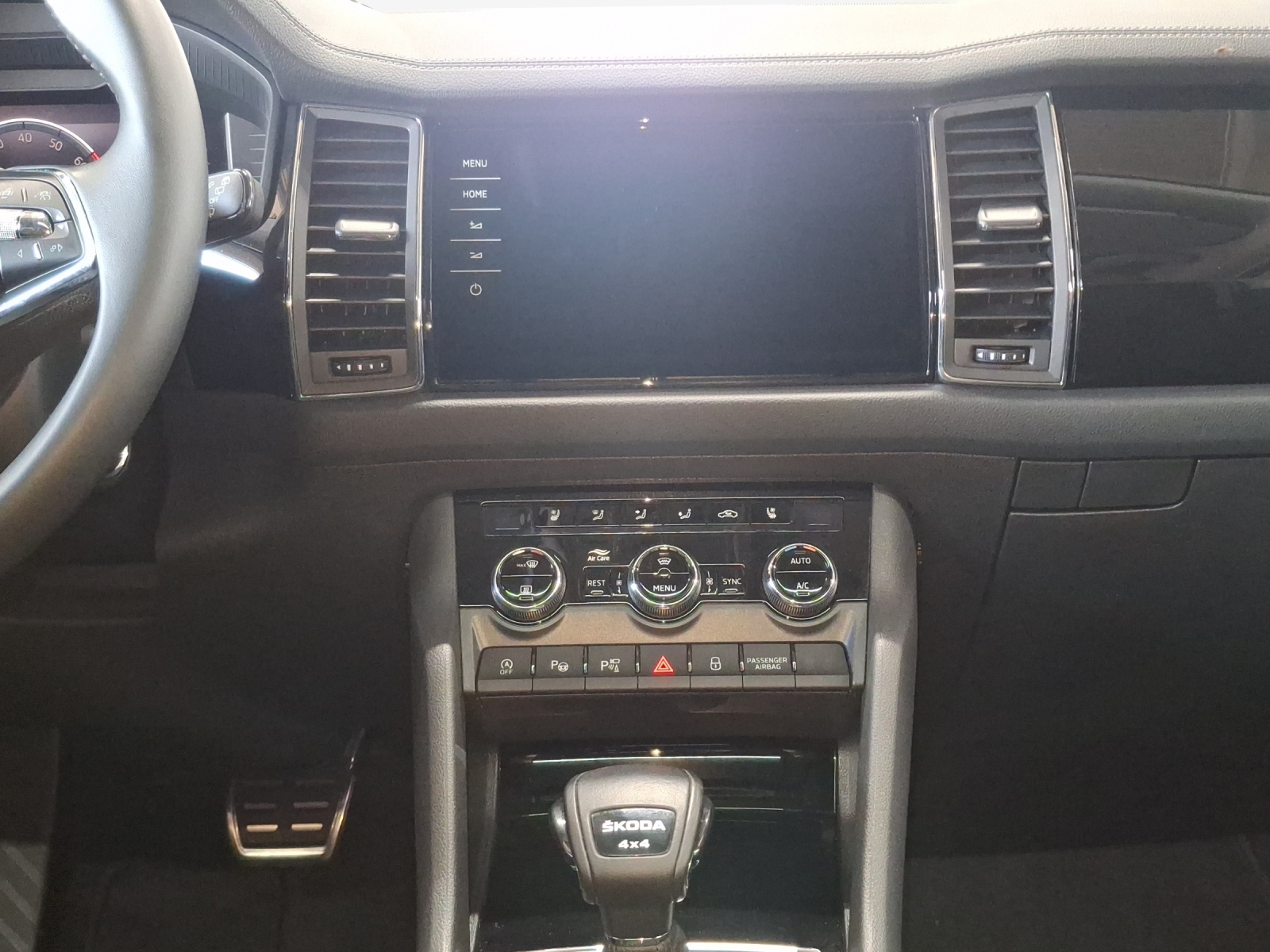 SKODA Kodiaq 2.0 TSI 4x4 L&K-image-10