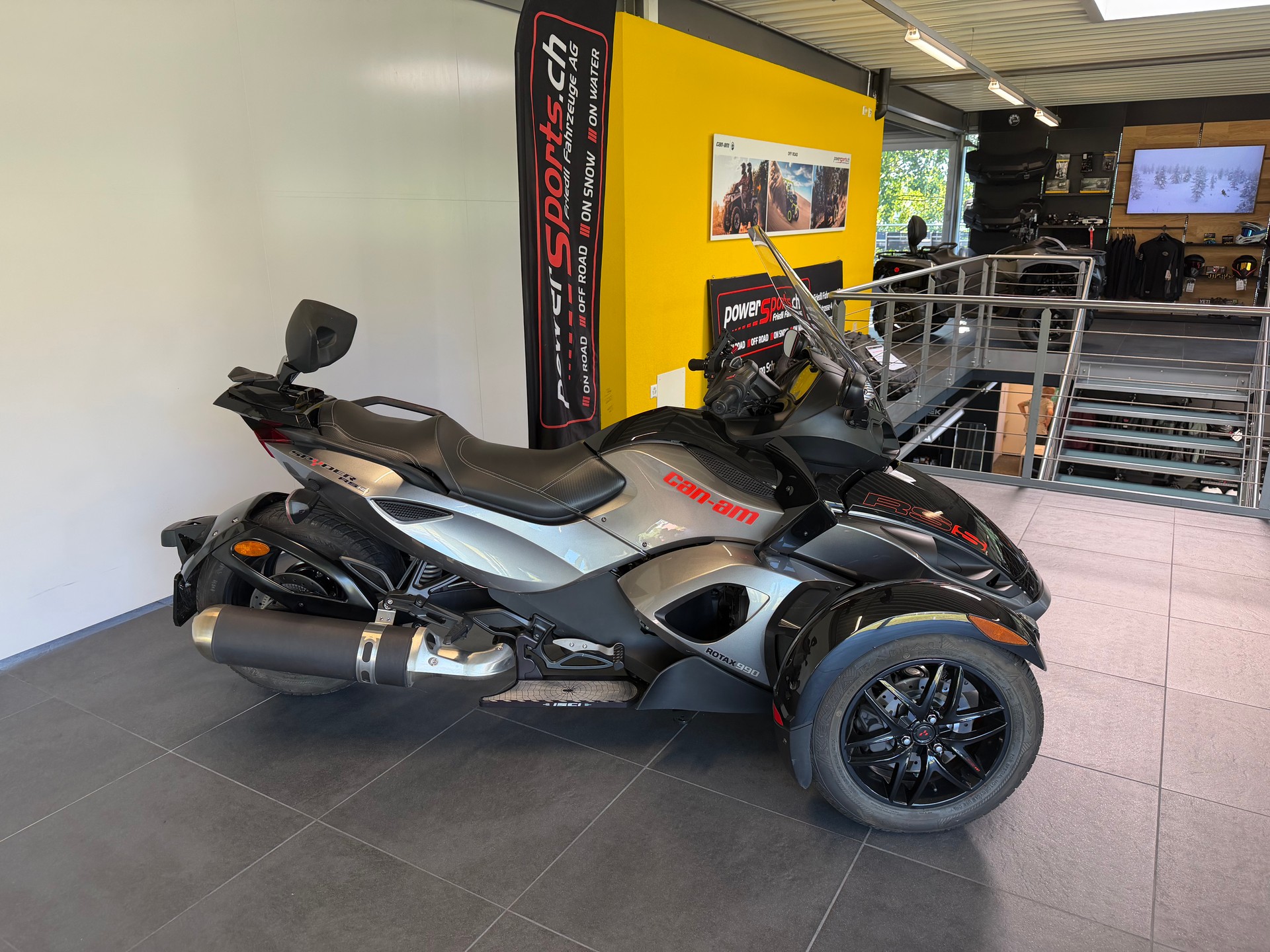 CAN-AM Spyder RS-S SE5-image-11