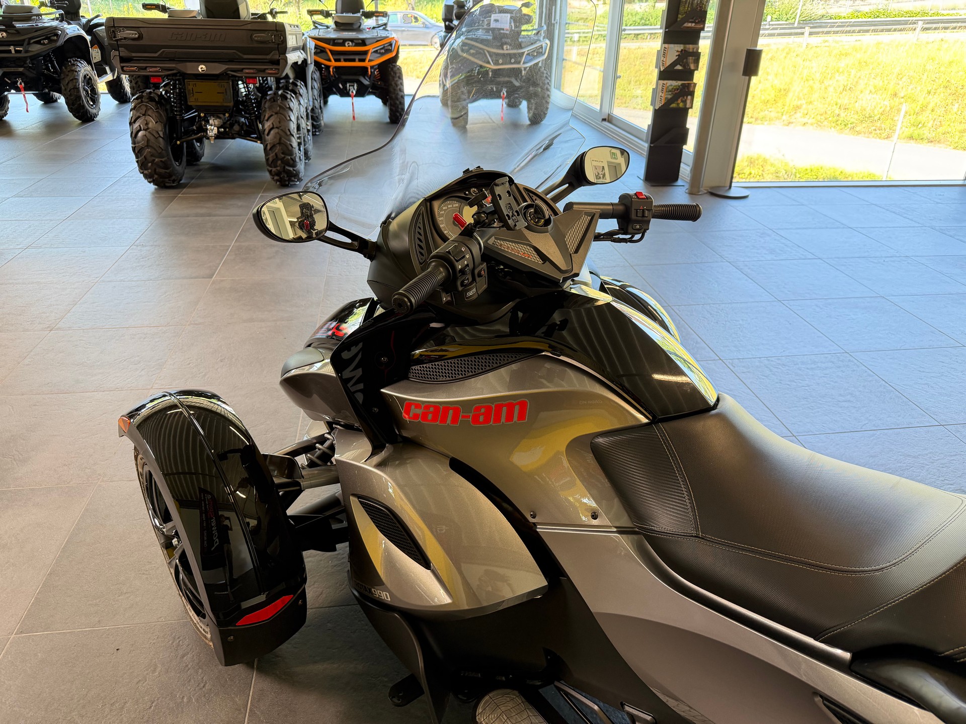 CAN-AM Spyder RS-S SE5-image-7