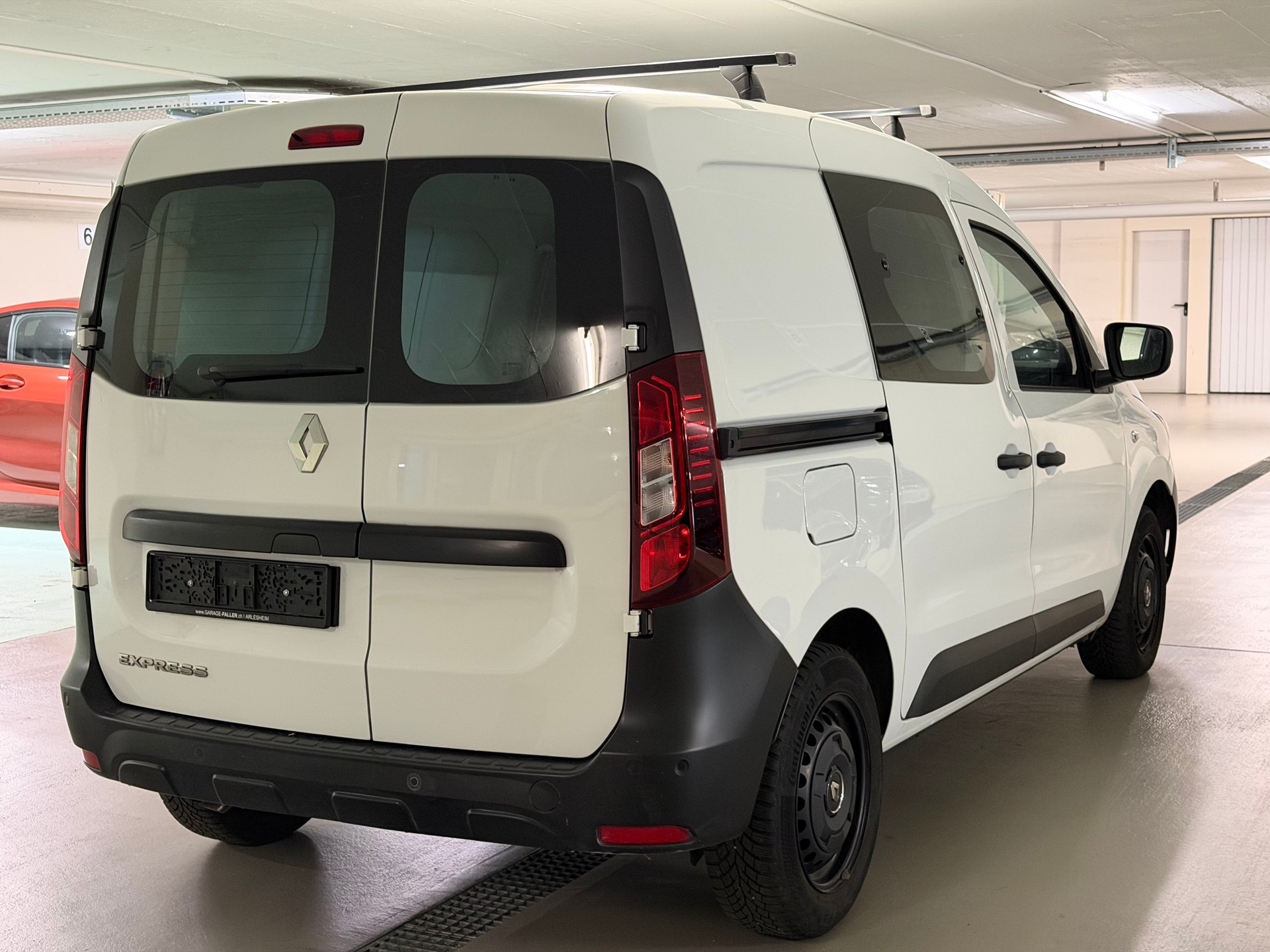 RENAULT Express 1.3TCe 100 PF Access-image-6
