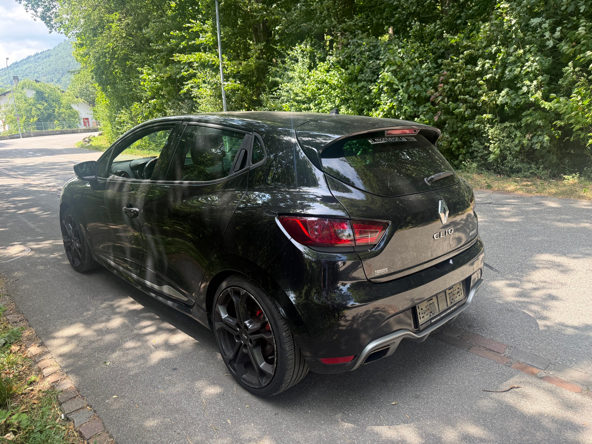 RENAULT Clio 1.6 T RS 200 EDC-image-5