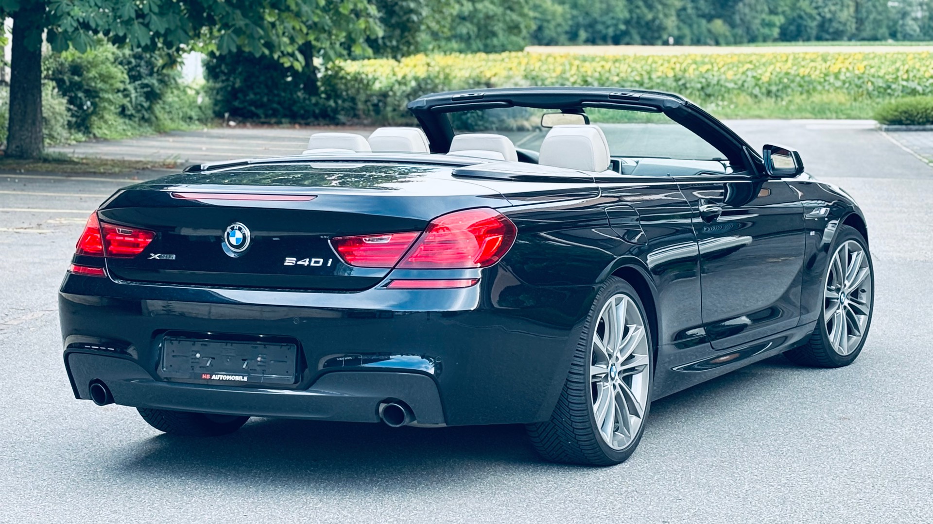 BMW 640i Cabrio xDrive-image-4