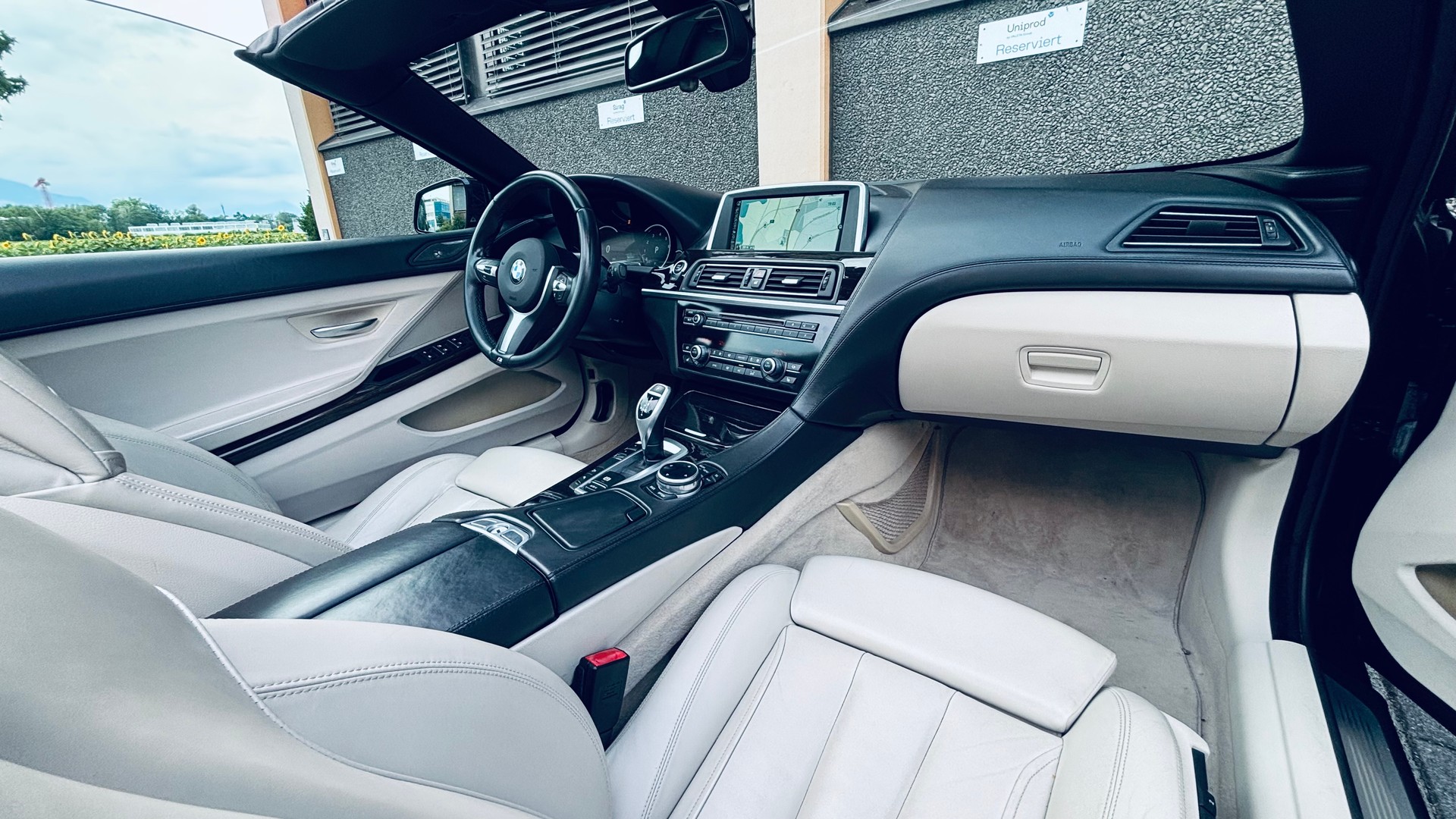 BMW 640i Cabrio xDrive-image-10