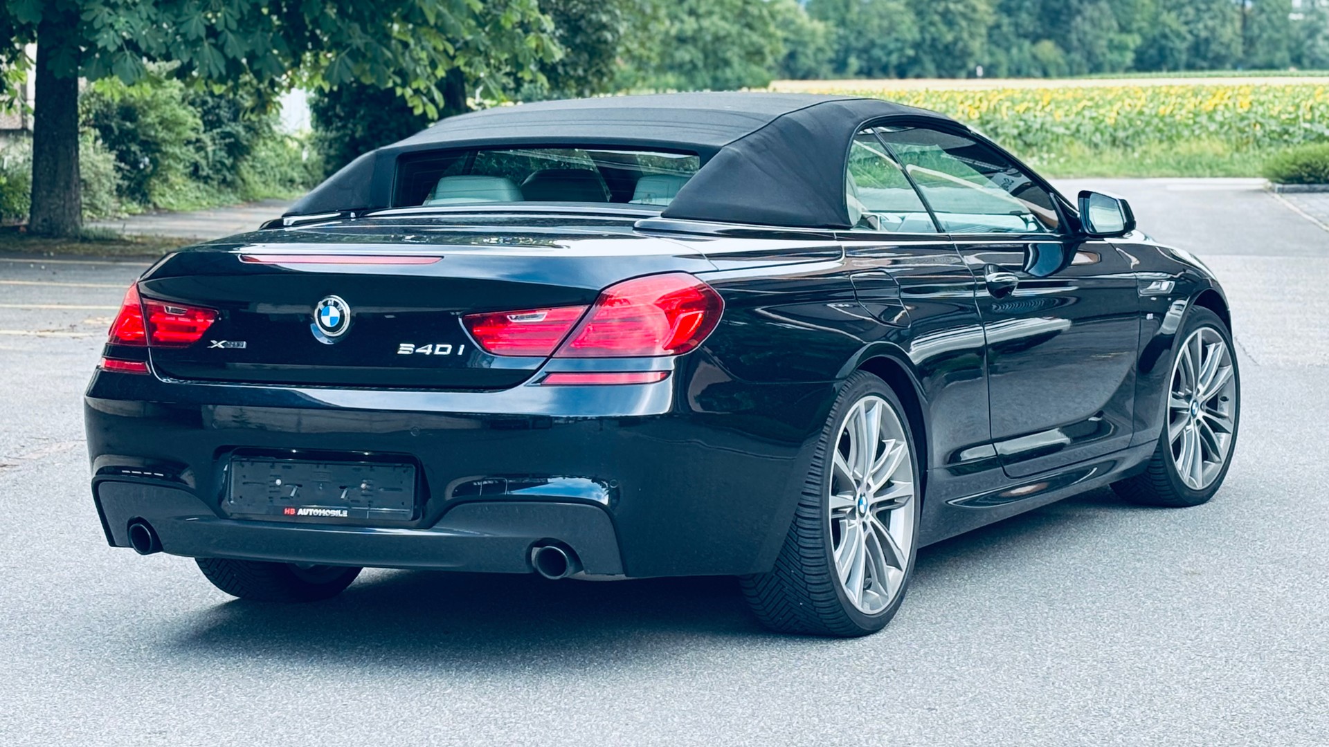 BMW 640i Cabrio xDrive-image-1