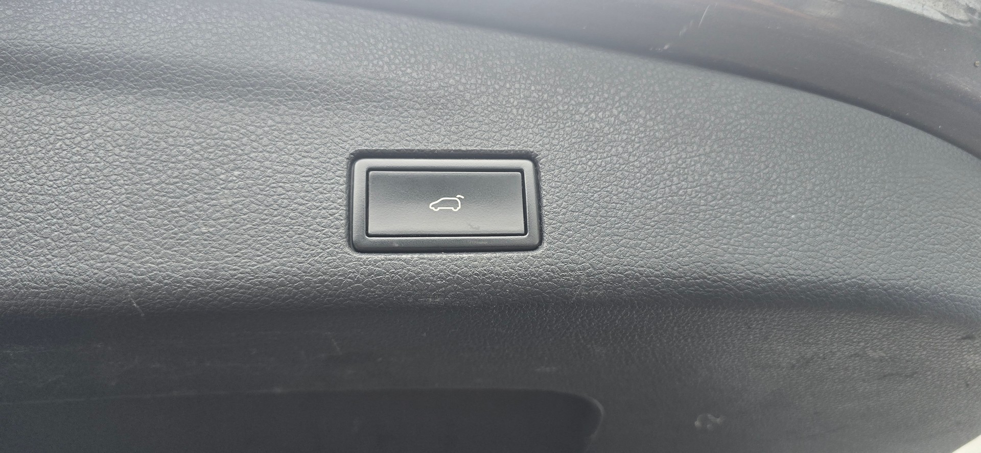 VW Sharan 2.0 TDI BMT Highline 4Motion-image-9
