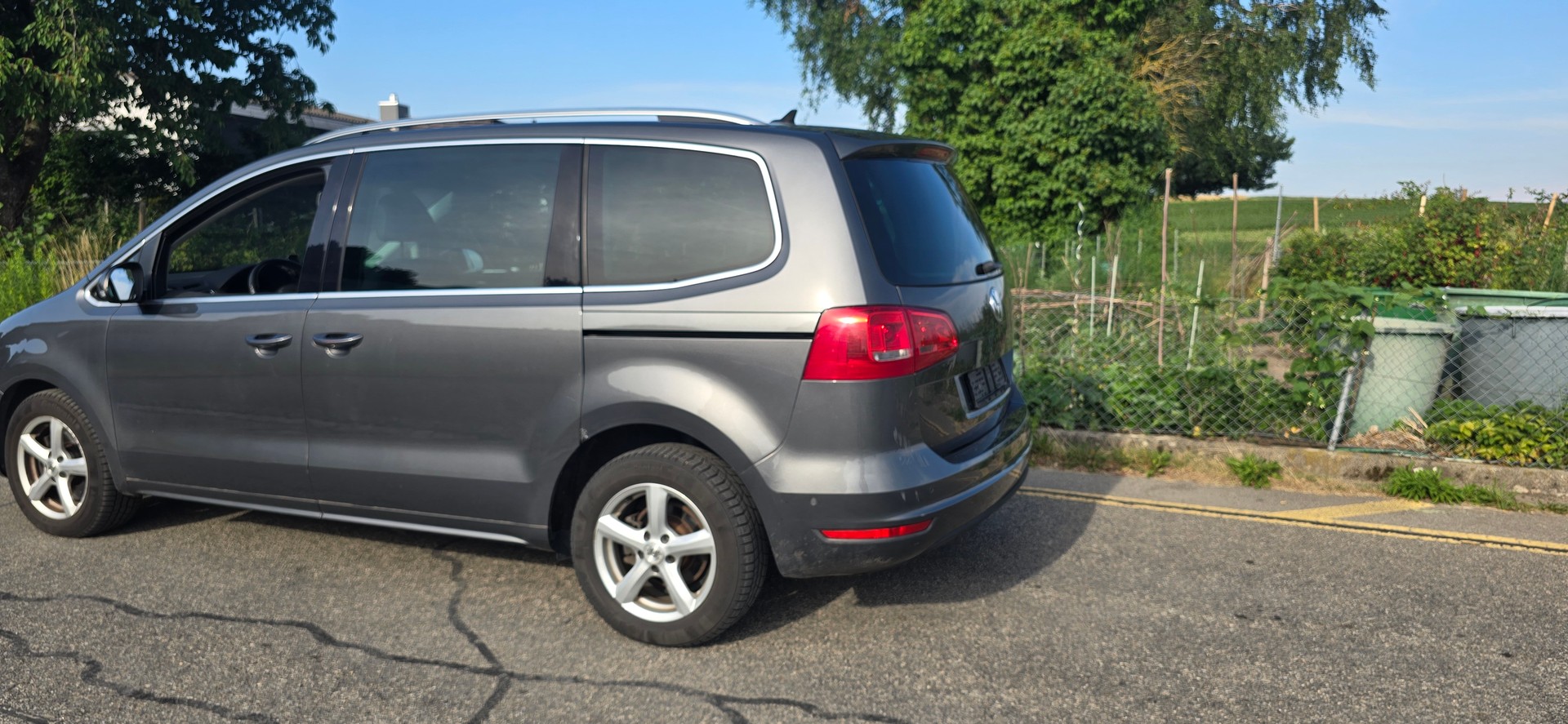 VW Sharan 2.0 TDI BMT Highline 4Motion-image-4