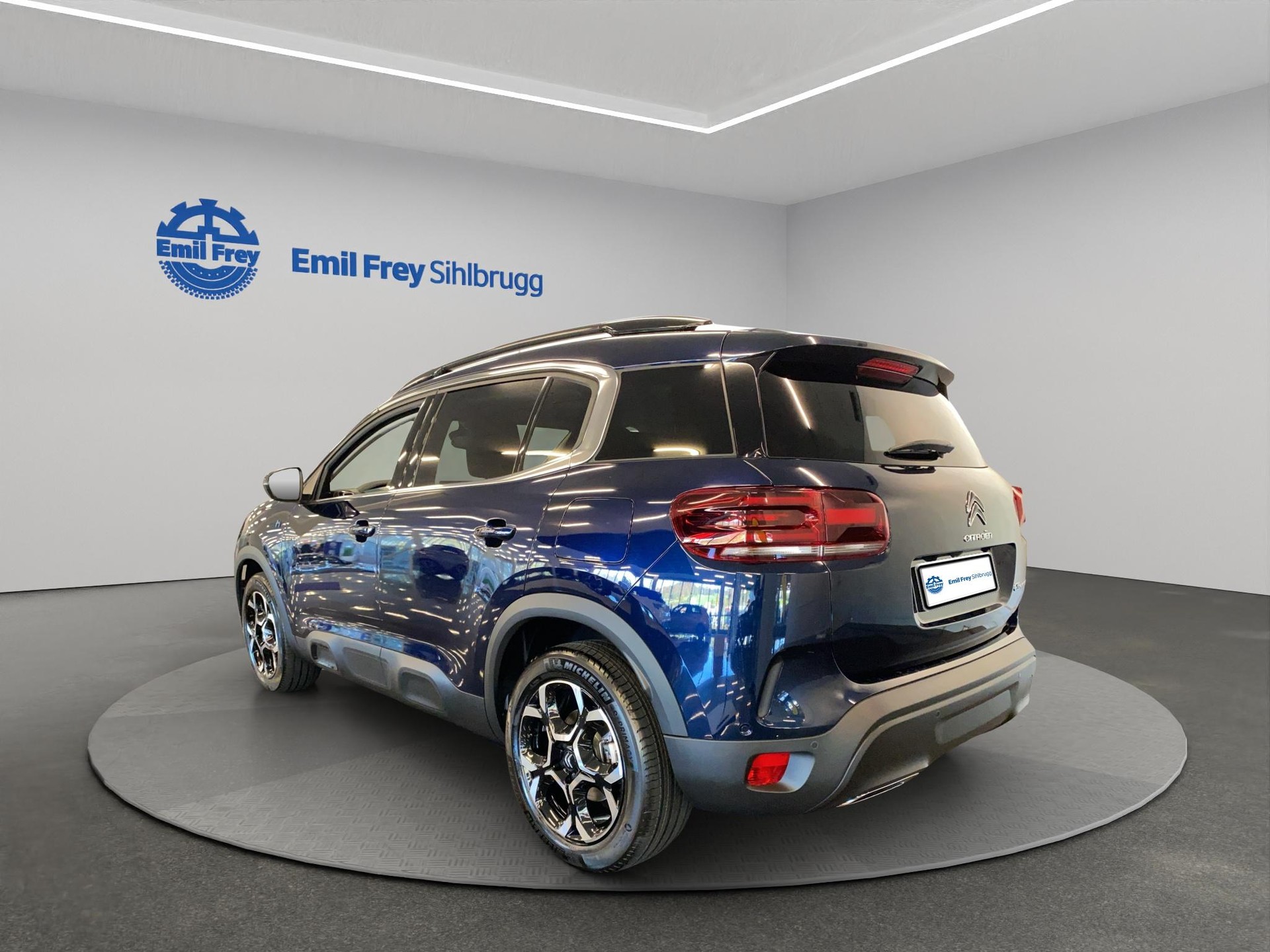 CITROEN C5 Aircross 1.6 Plug-in Hybrid Swiss Edition-image-7