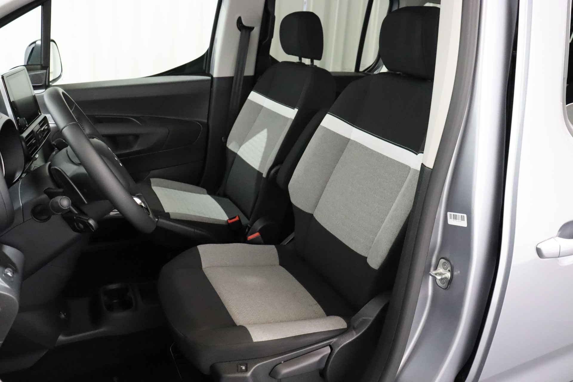 CITROEN Berlingo XL 1.5 BlueHDi 130 Shine-image-5