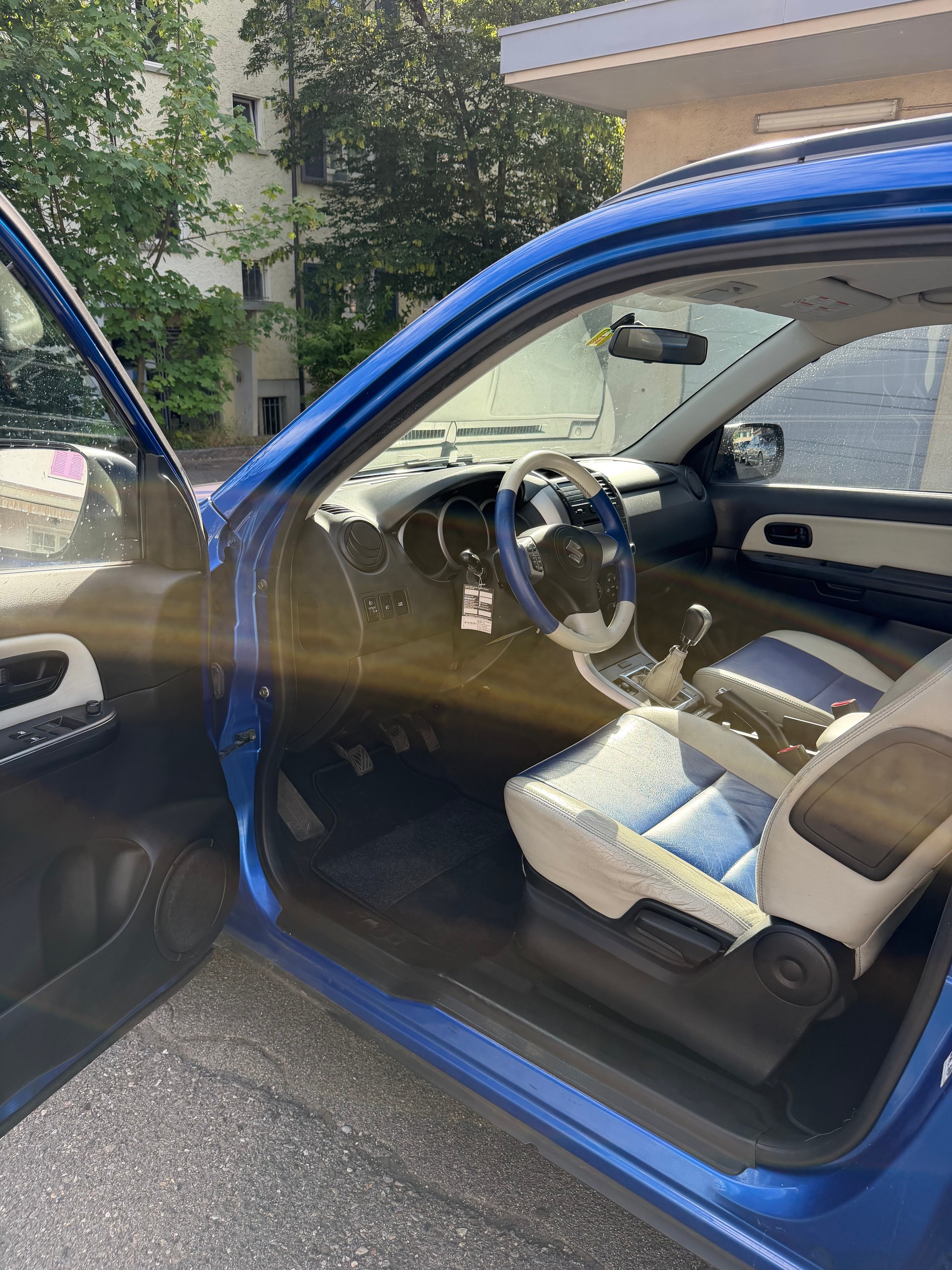 SUZUKI Grand Vitara 1.6 16V GL SWISS EDITION / FRISCH AB MFK. 8. 07. 2026 & SERVICE. ** 111000**KM-image-11