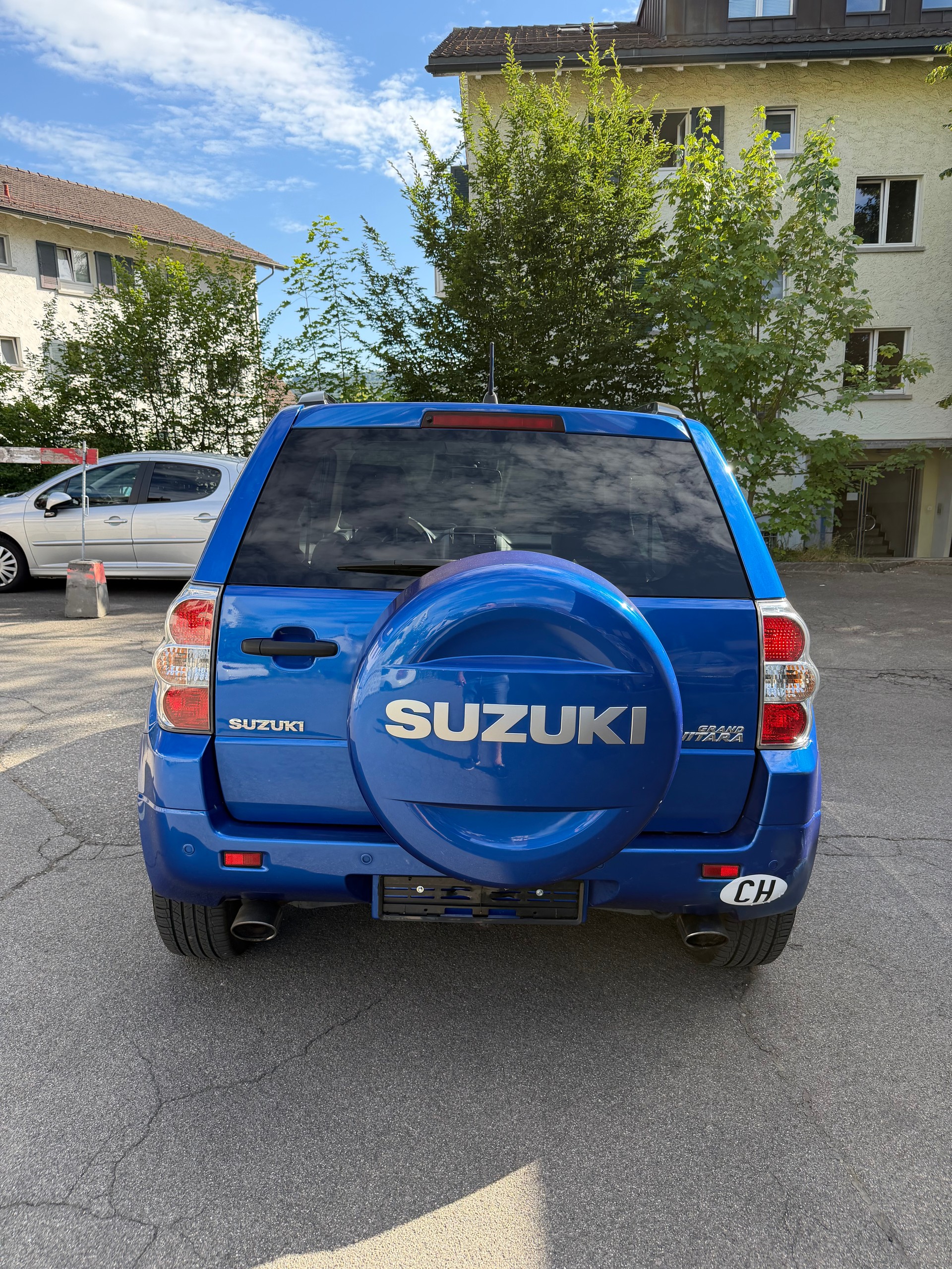 SUZUKI Grand Vitara 1.6 16V GL SWISS EDITION / FRISCH AB MFK. 8. 07. 2026 & SERVICE. ** 111000**KM-image-4