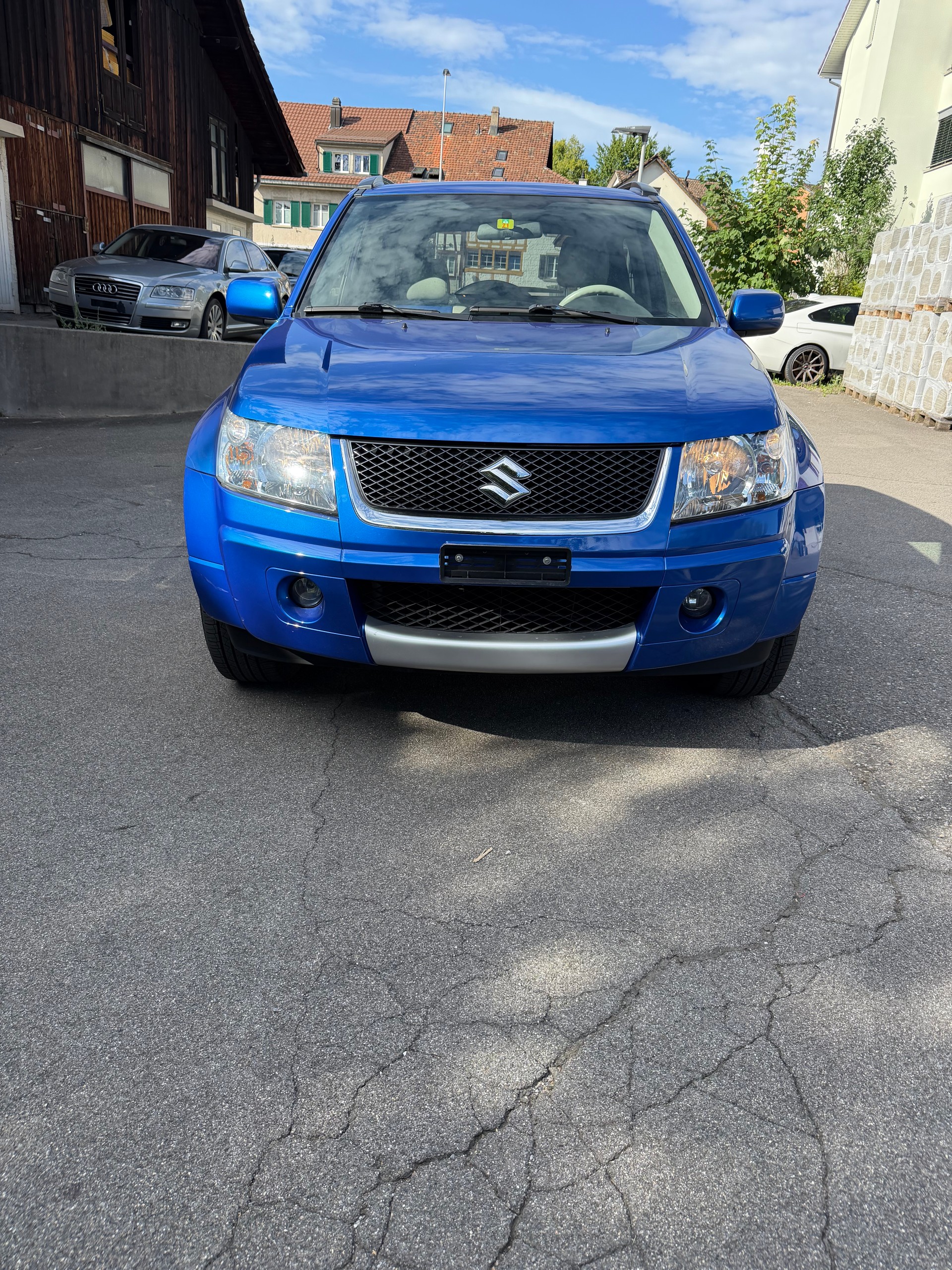 SUZUKI Grand Vitara 1.6 16V GL SWISS EDITION / FRISCH AB MFK. 8. 07. 2026 & SERVICE. ** 111000**KM-image-0