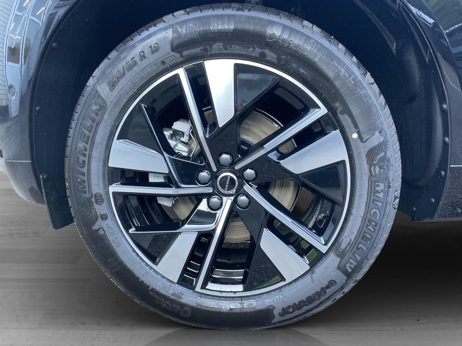 VOLVO XC60 2.0 B5 MH Core AWD-image-8